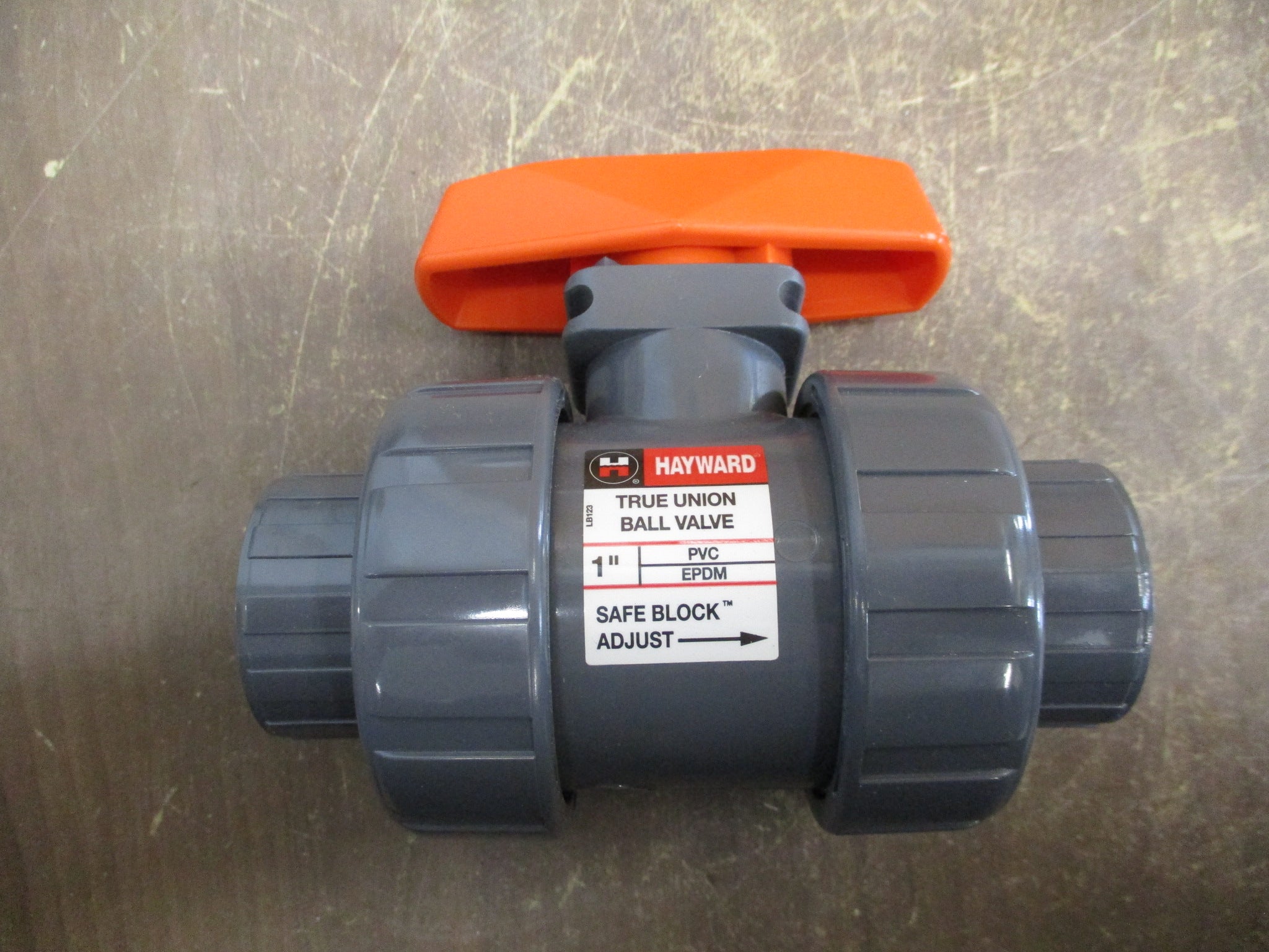 Hayward Ball Valve TB1100STE 1" New Surplus