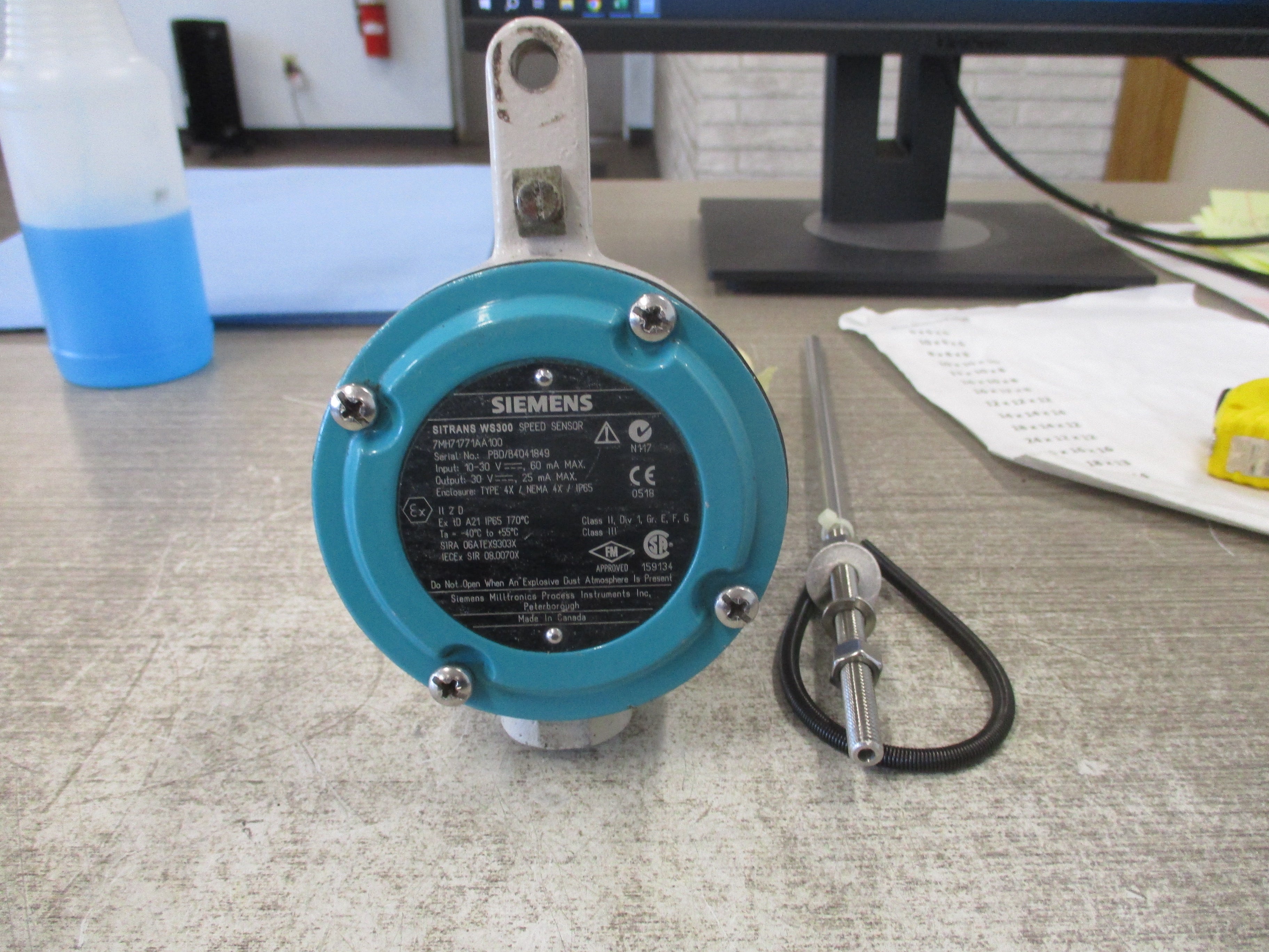 Siemens Sitrans WS300 Speed Sensor 7MH71771AA100 Used