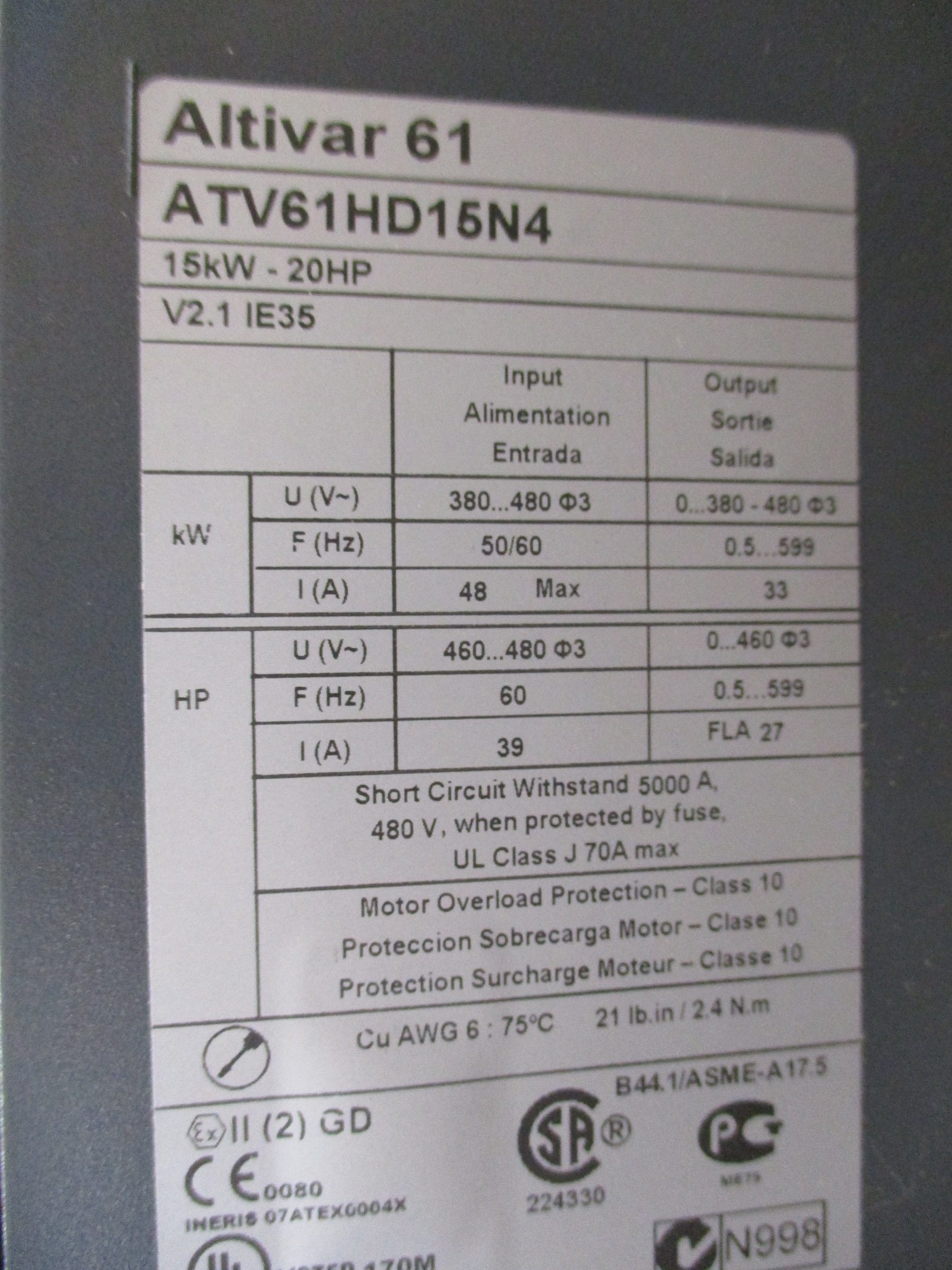 Schneider Electric Altivar 61 AC Drive ATV61HD15N4 20HP 3Ph w/ Keypad Used