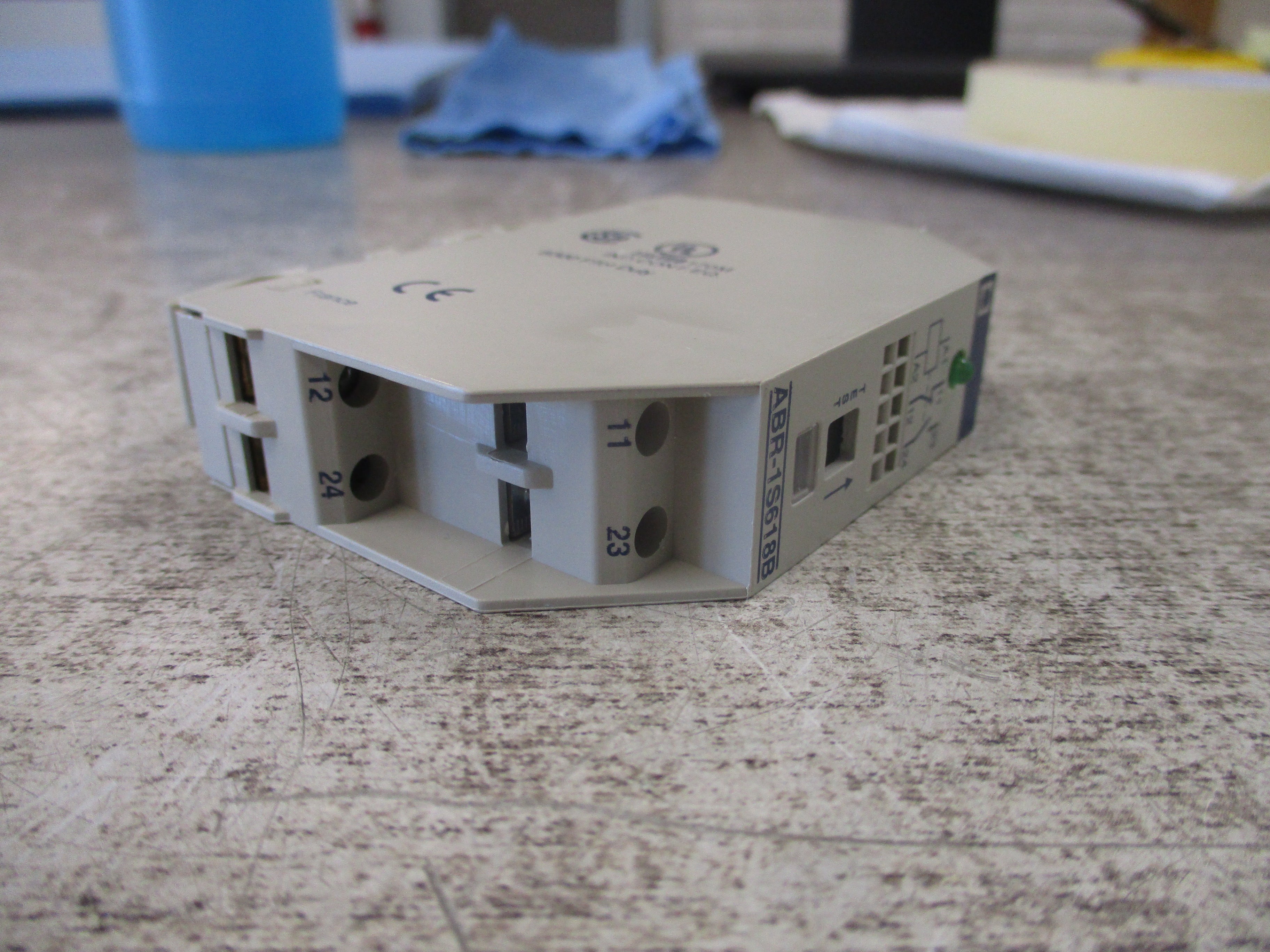 Telemecanique Interface Relay ABR-1S618B 24V AC/DC Used