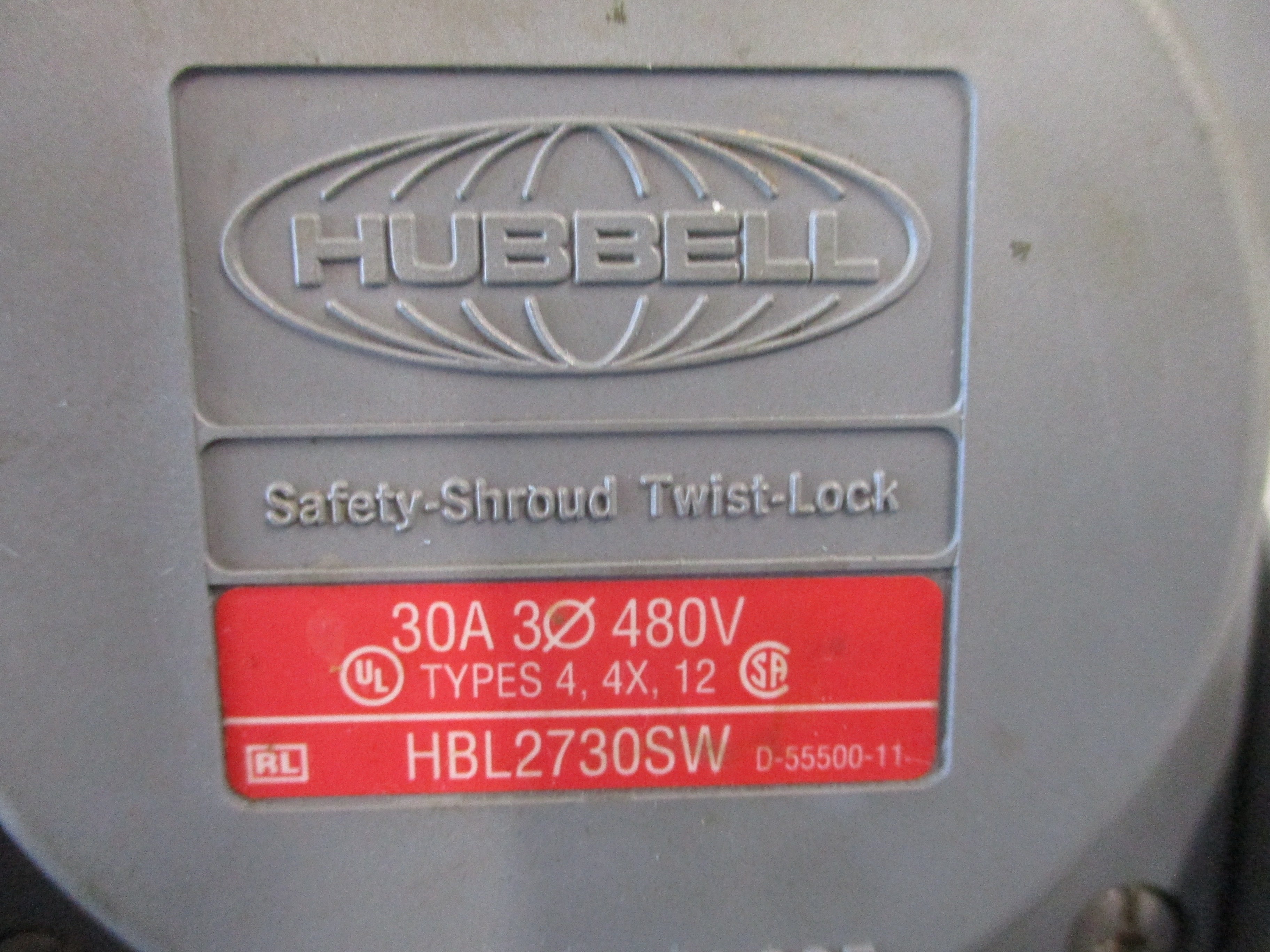 Hubbell Circuit-Lock Mechanical Interlock HBLMITL/HBL2730SW 30A 3Ph 480V *No Cover Screws* Used