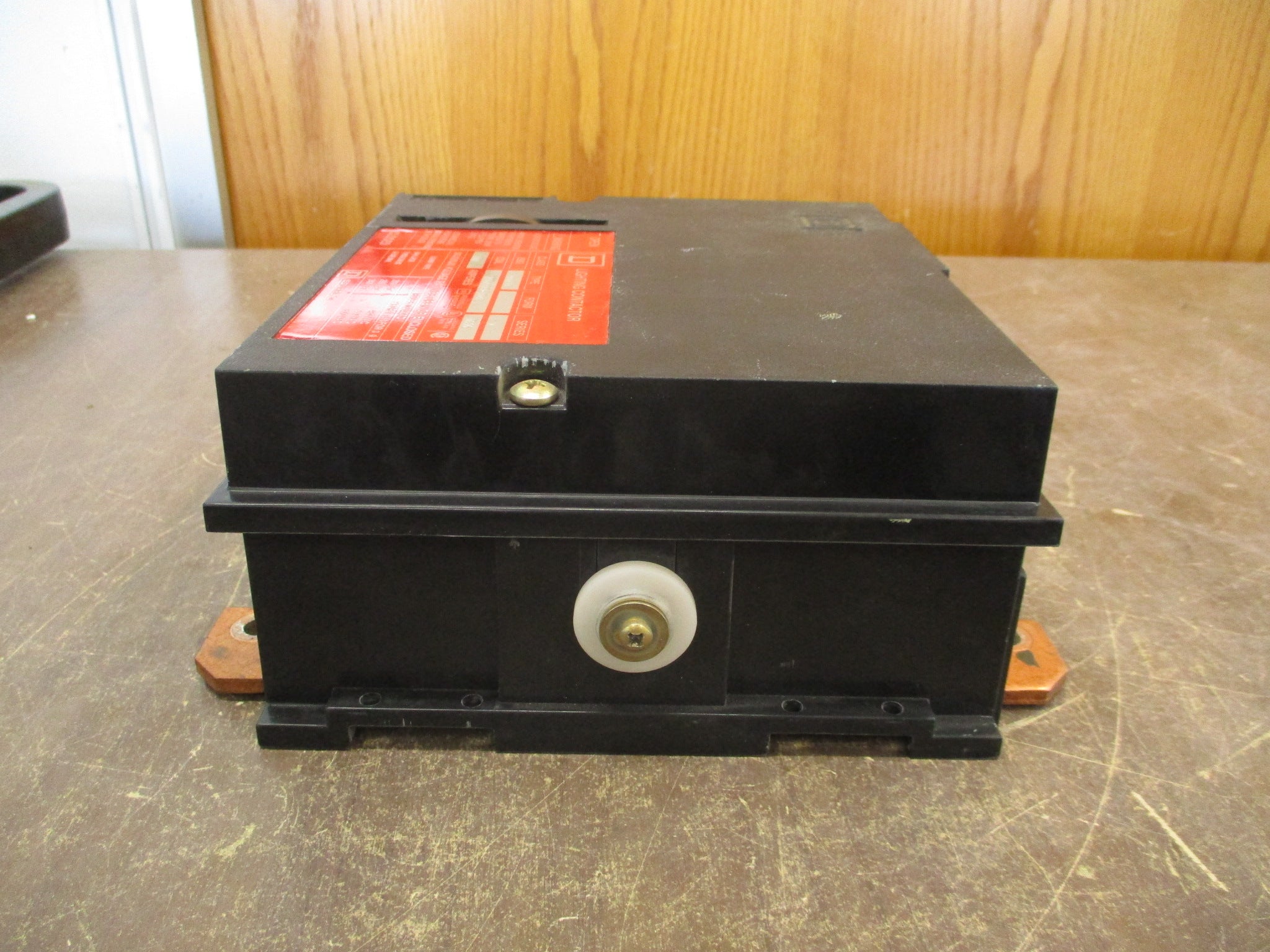 Square D Lighting Contactor 8903 PB011B Ser. A 120/208V Coil 100A 600V Used
