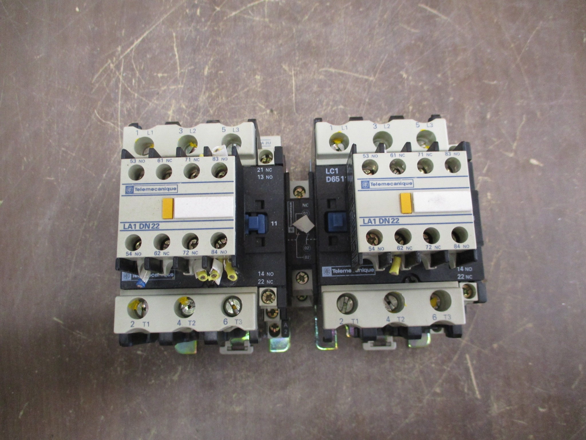 Telemecanique Reversing Contactor LC1D6511 120V Coil (2) Aux Contact Blocks Used