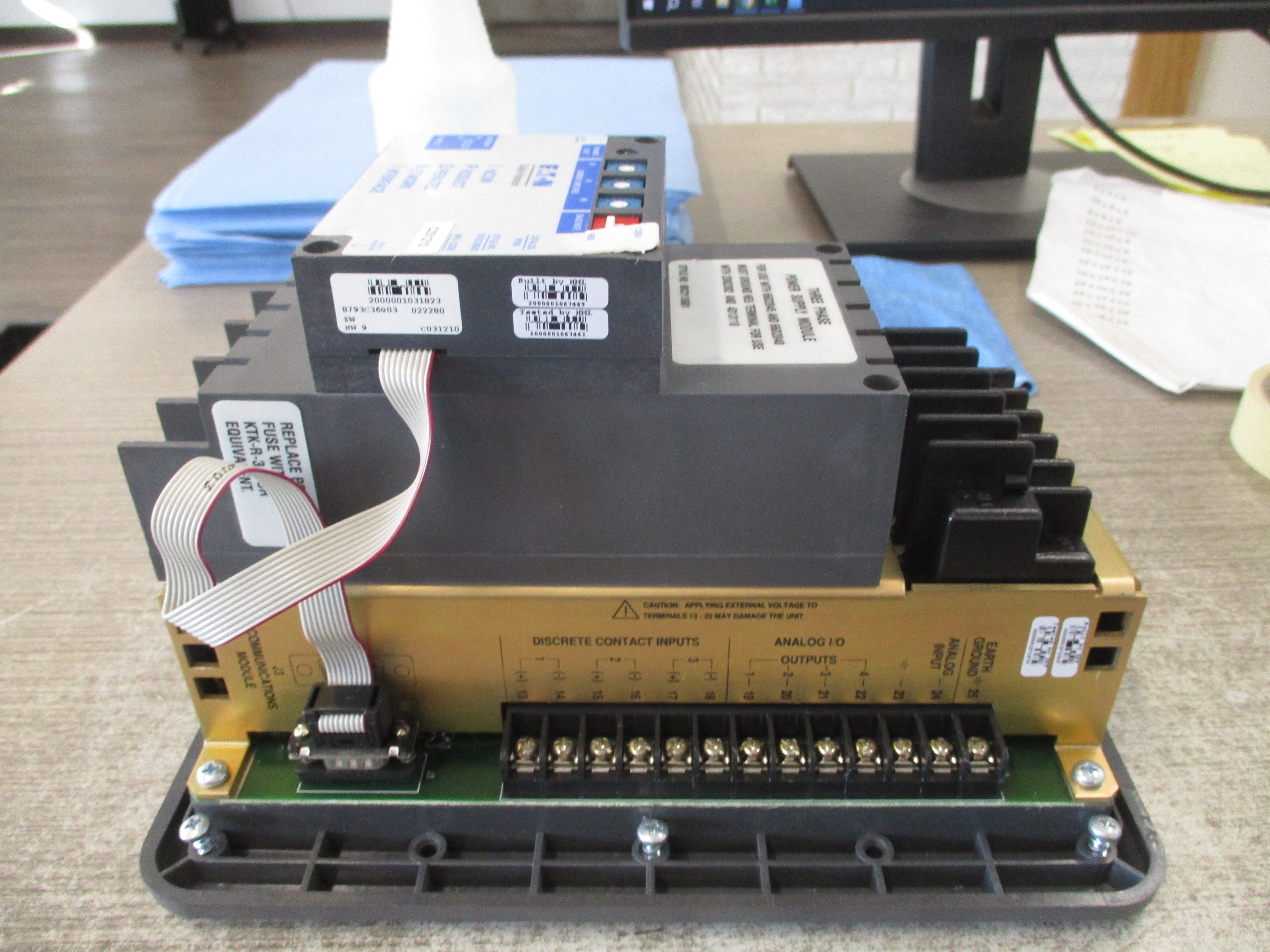 Cutler-Hammer IQA 6600 IQ Analyzer 66D2045G23 IPONI Module 3Ph Power Supply Module Used
