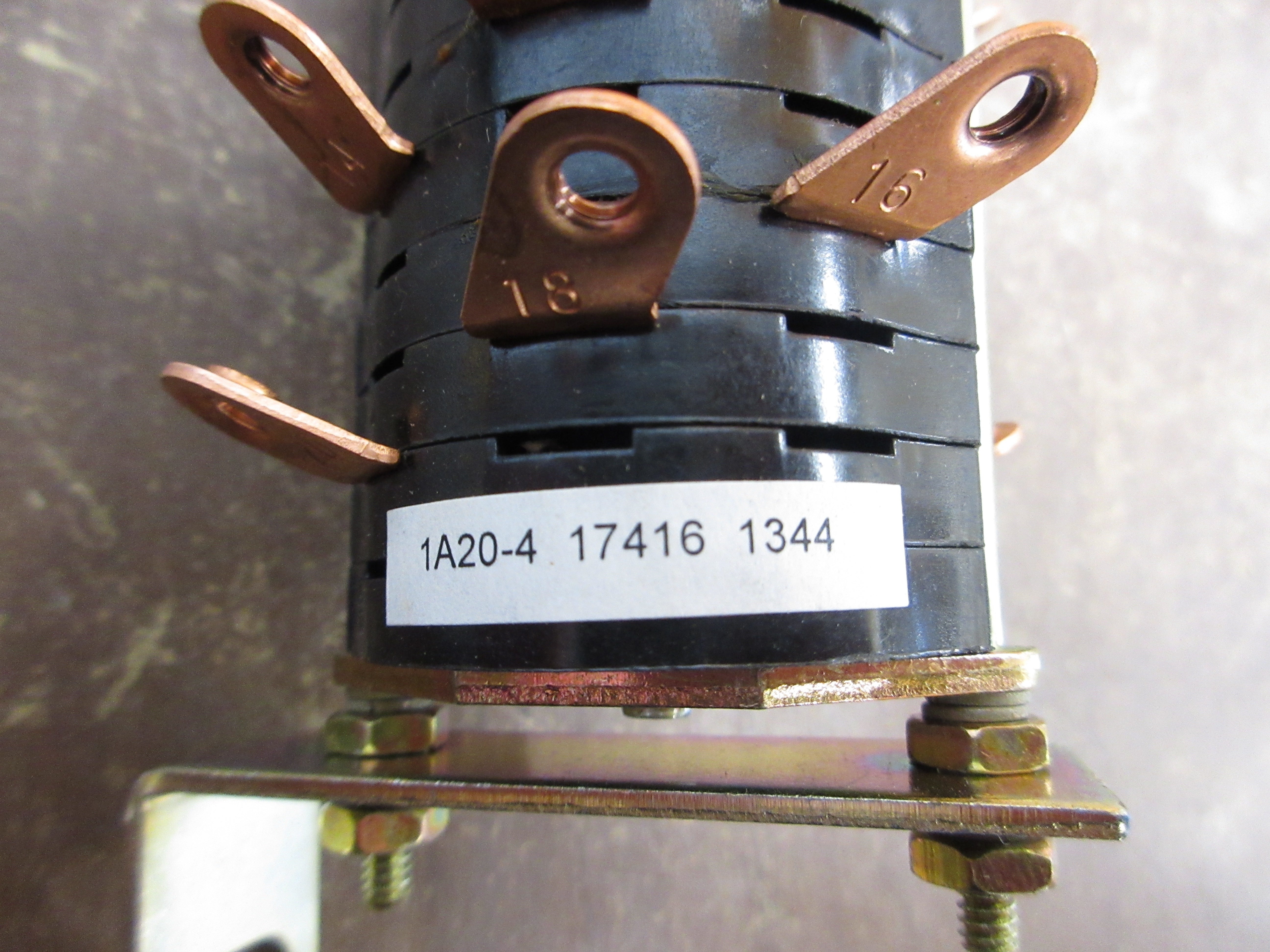 Shallco Series 1 Rotary Switch 1A20-4 250/600V 16/7.5A 20P 4-Position *No Box*