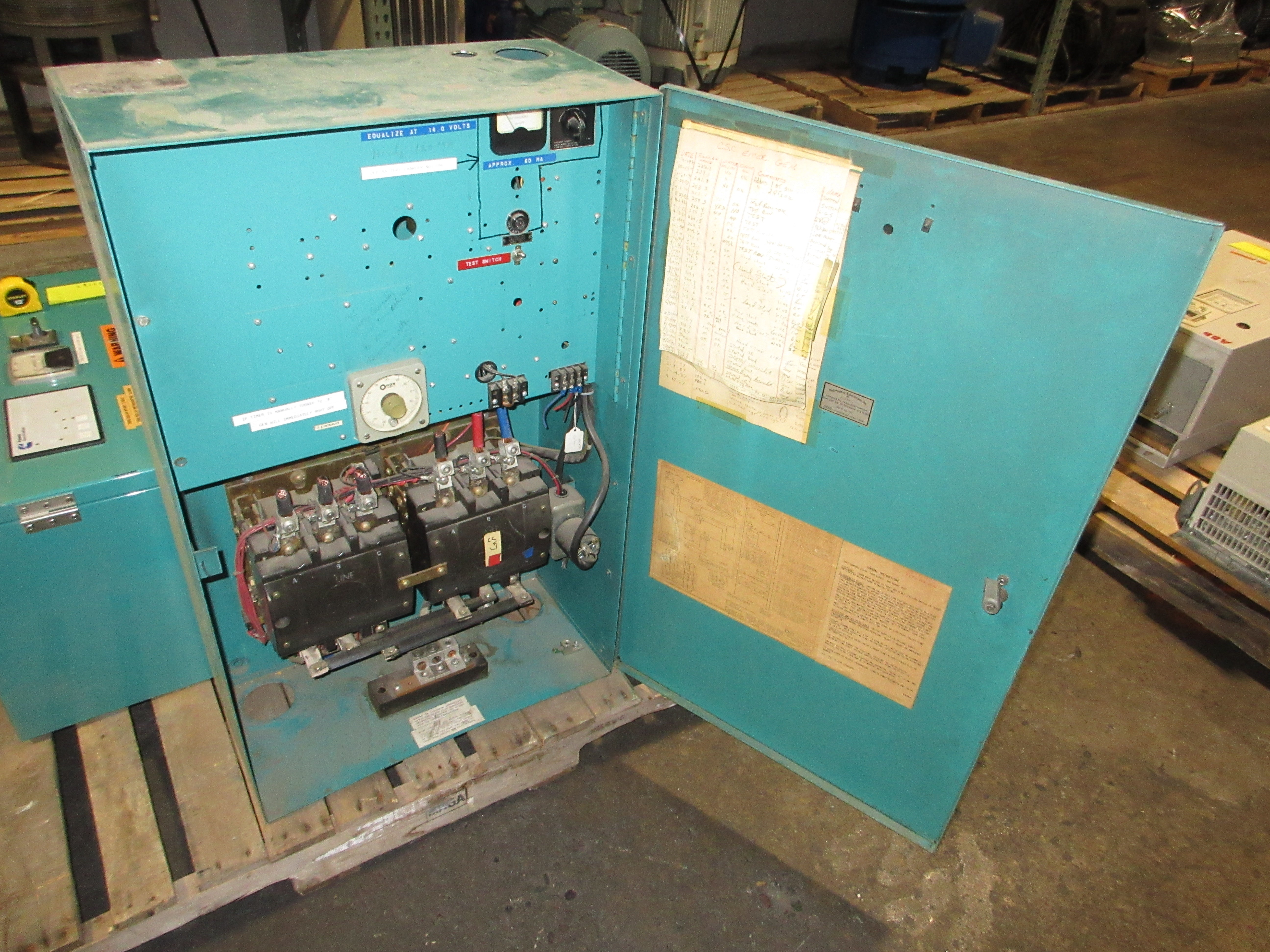 Onan Automatic Transfer Switch LTDU200-4/11280E 200A 120/208V 3Ph 4W 60Hz Used