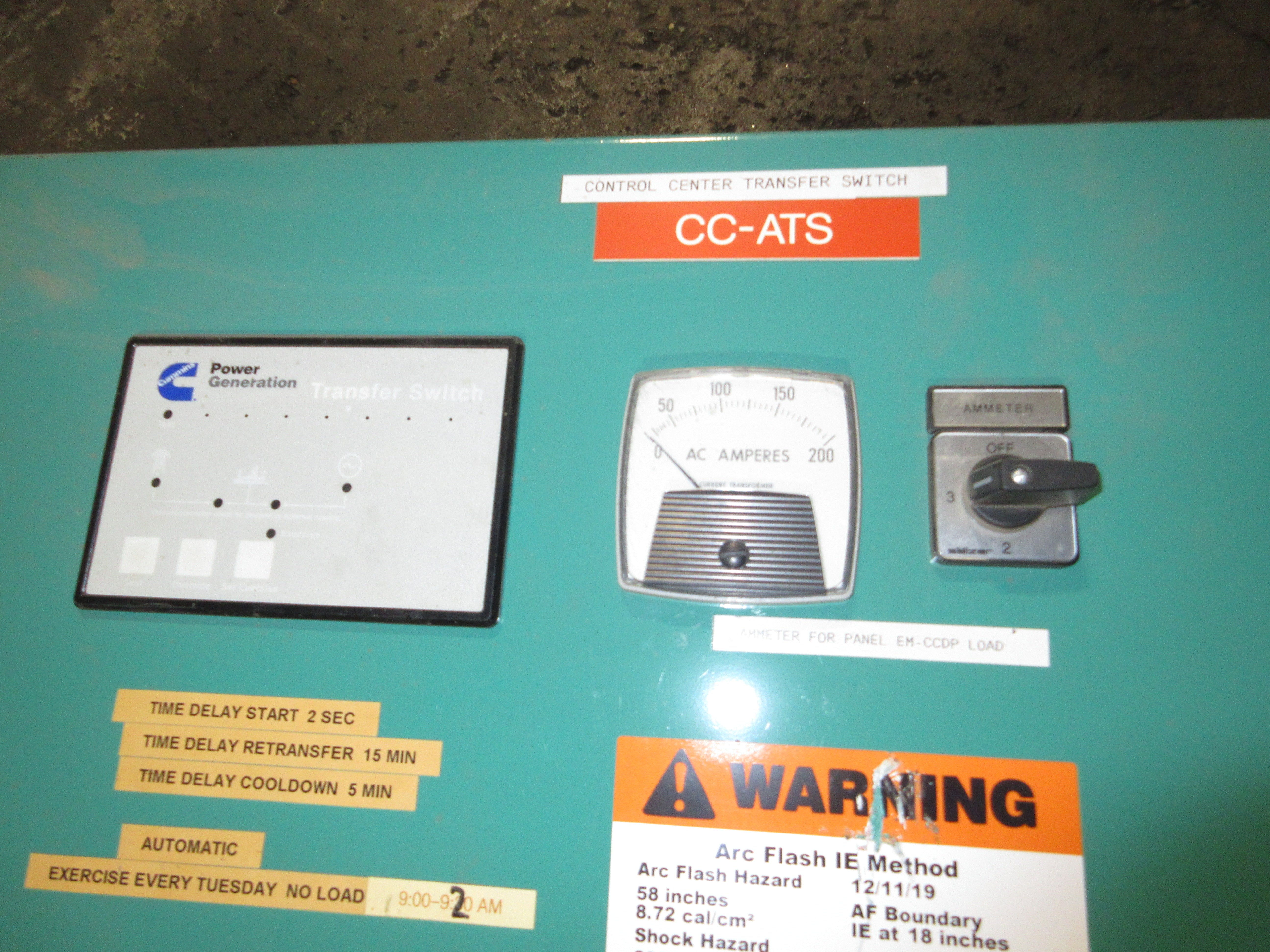 Cummins Automatic Transfer Switch OTECB-5773717 260A 208V 60Hz 3P Used