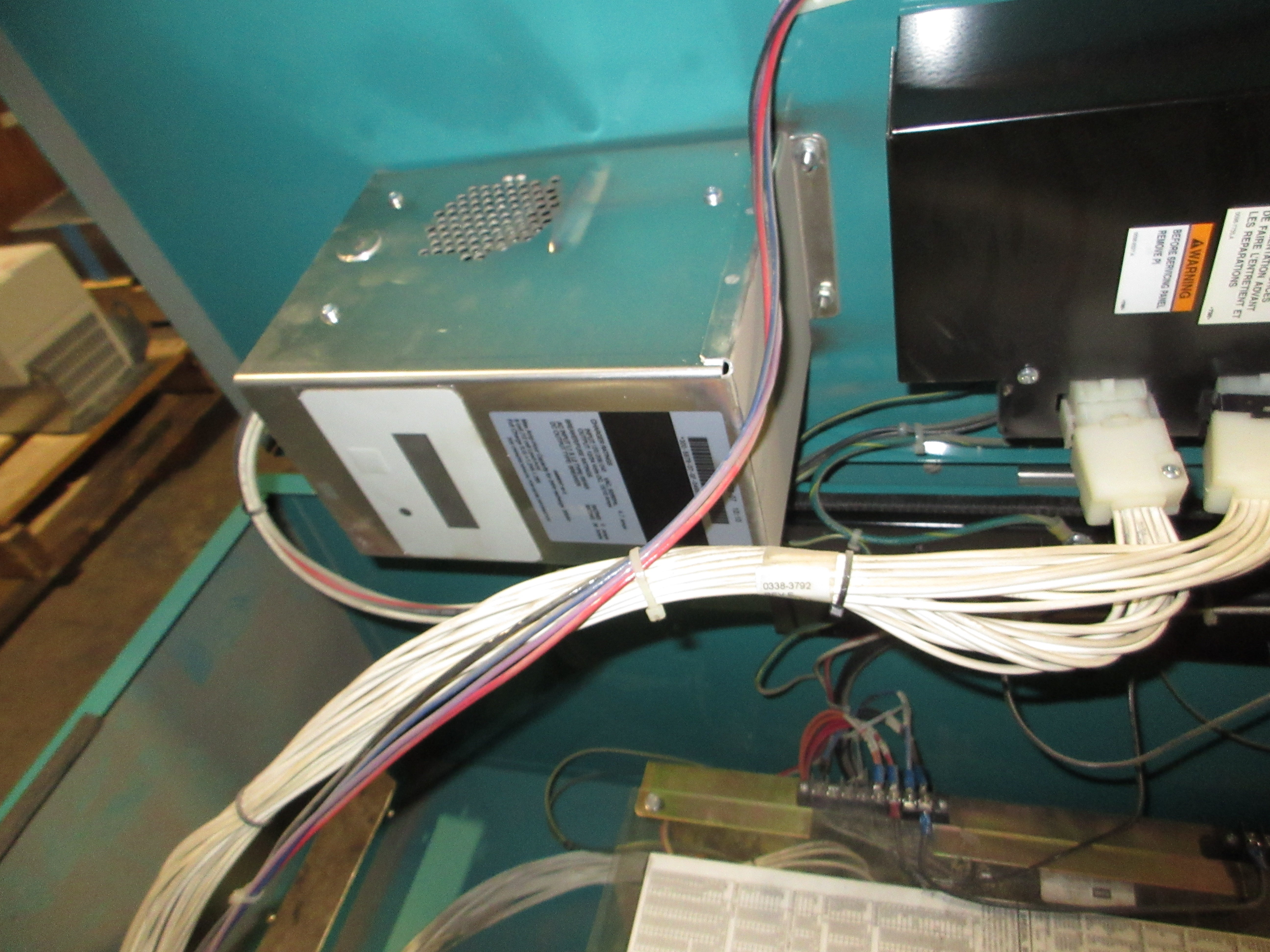 Cummins Automatic Transfer Switch OTECB-5773717 260A 208V 60Hz 3P Used