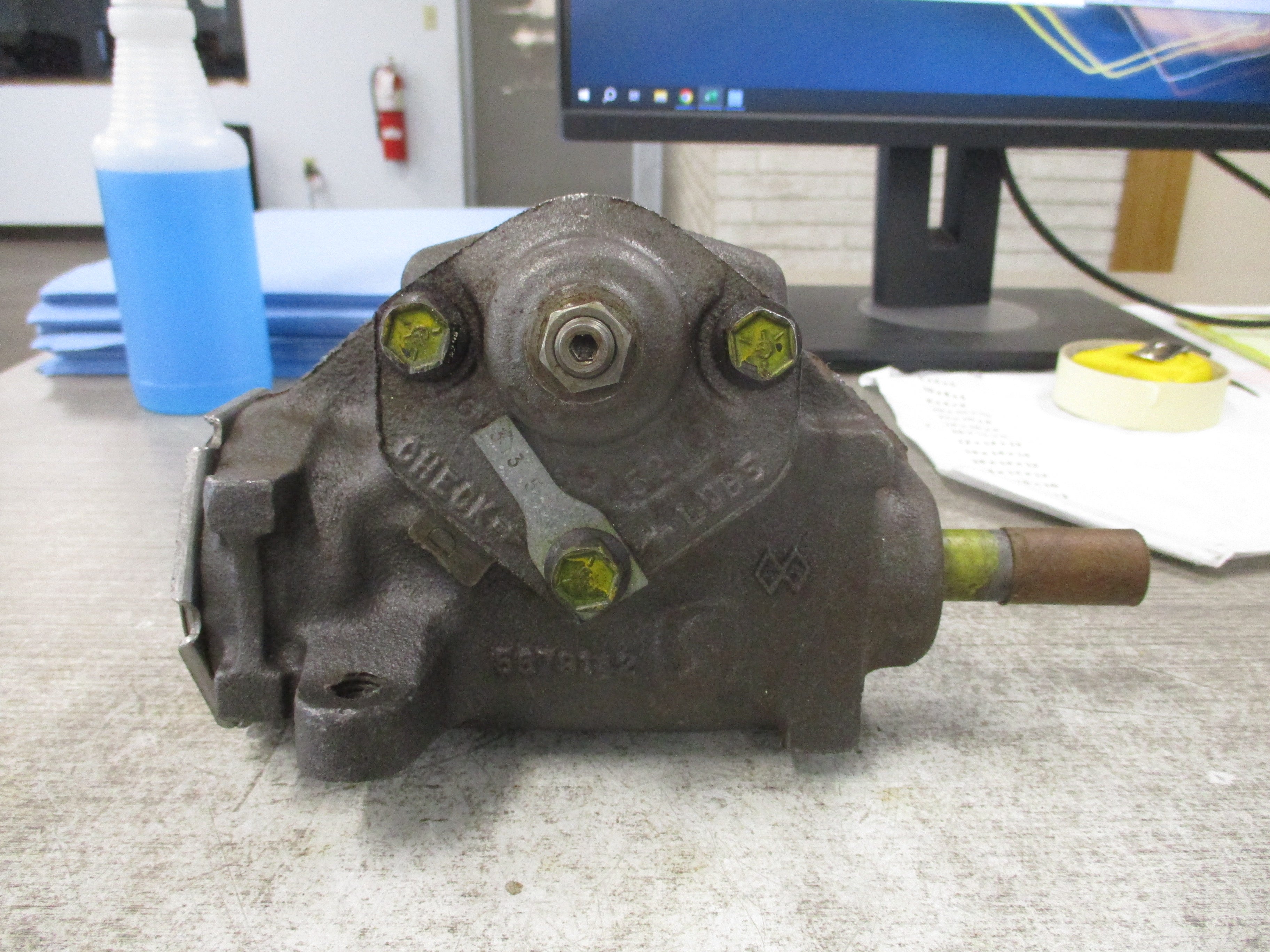 Saginaw Steering Box 5679142 Used