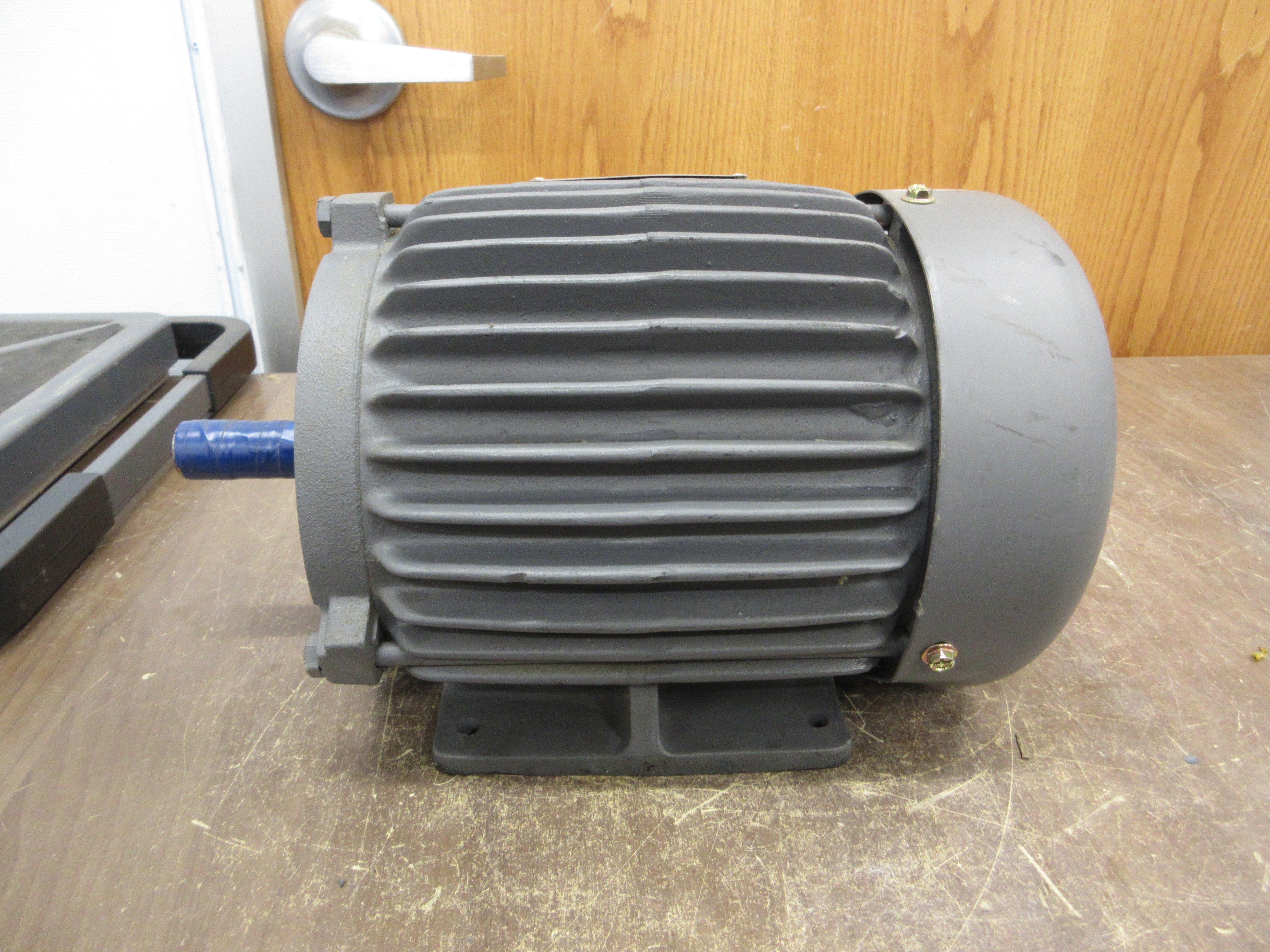 GE Induction AC Motor 5KE145BC105 2HP 3600RPM 230/460V 5.1/2.55A 3Ph 60Hz Used