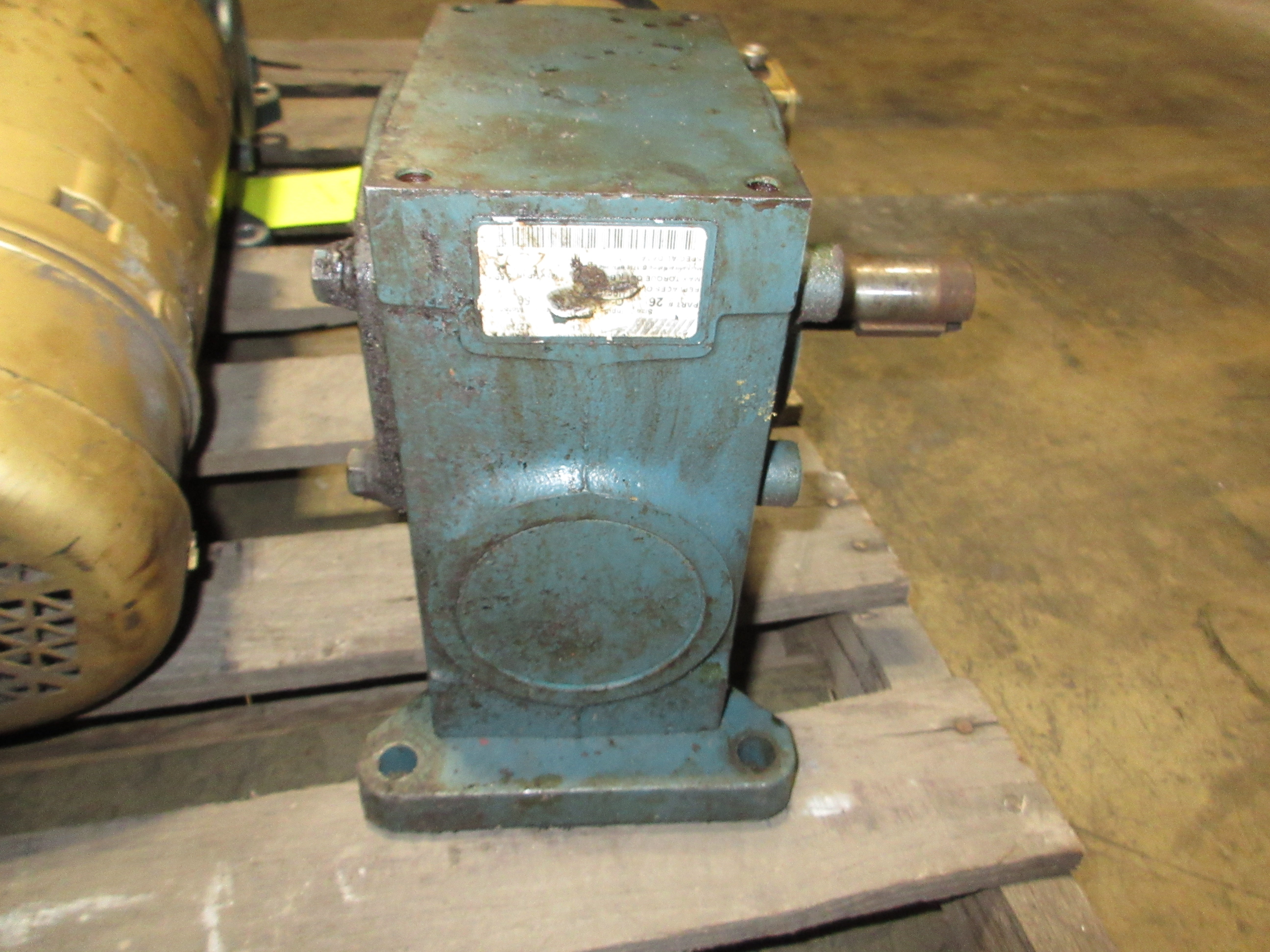 Dodge Tigear 2 Gearmotor 3.69 Max HP In 1800RPM *Missing (2) Fan Cover Screws*