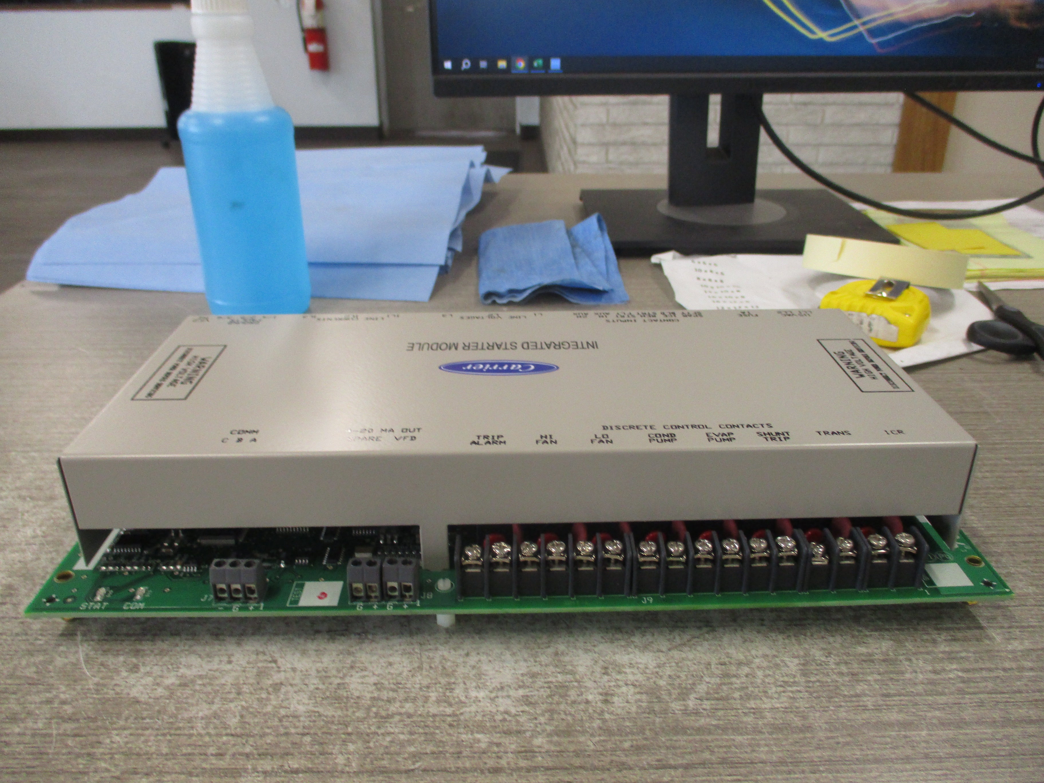 Carrier Integrated Starter Module CEPL130259-04-R / 19XR040 12202 Used