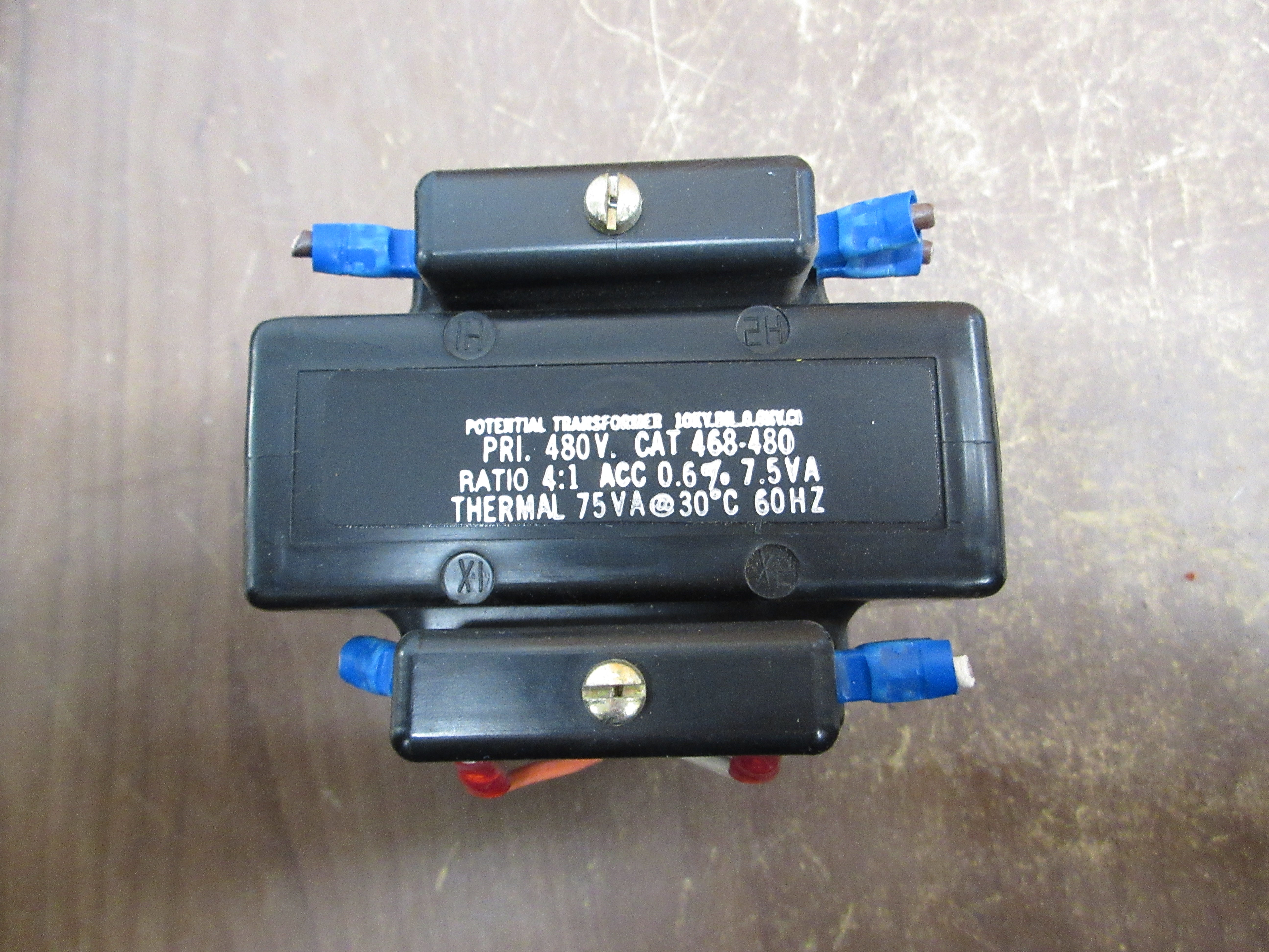 Instrument Transformers Potential Transformer 468-480 Pri: 480V Ratio 4:1 60Hz