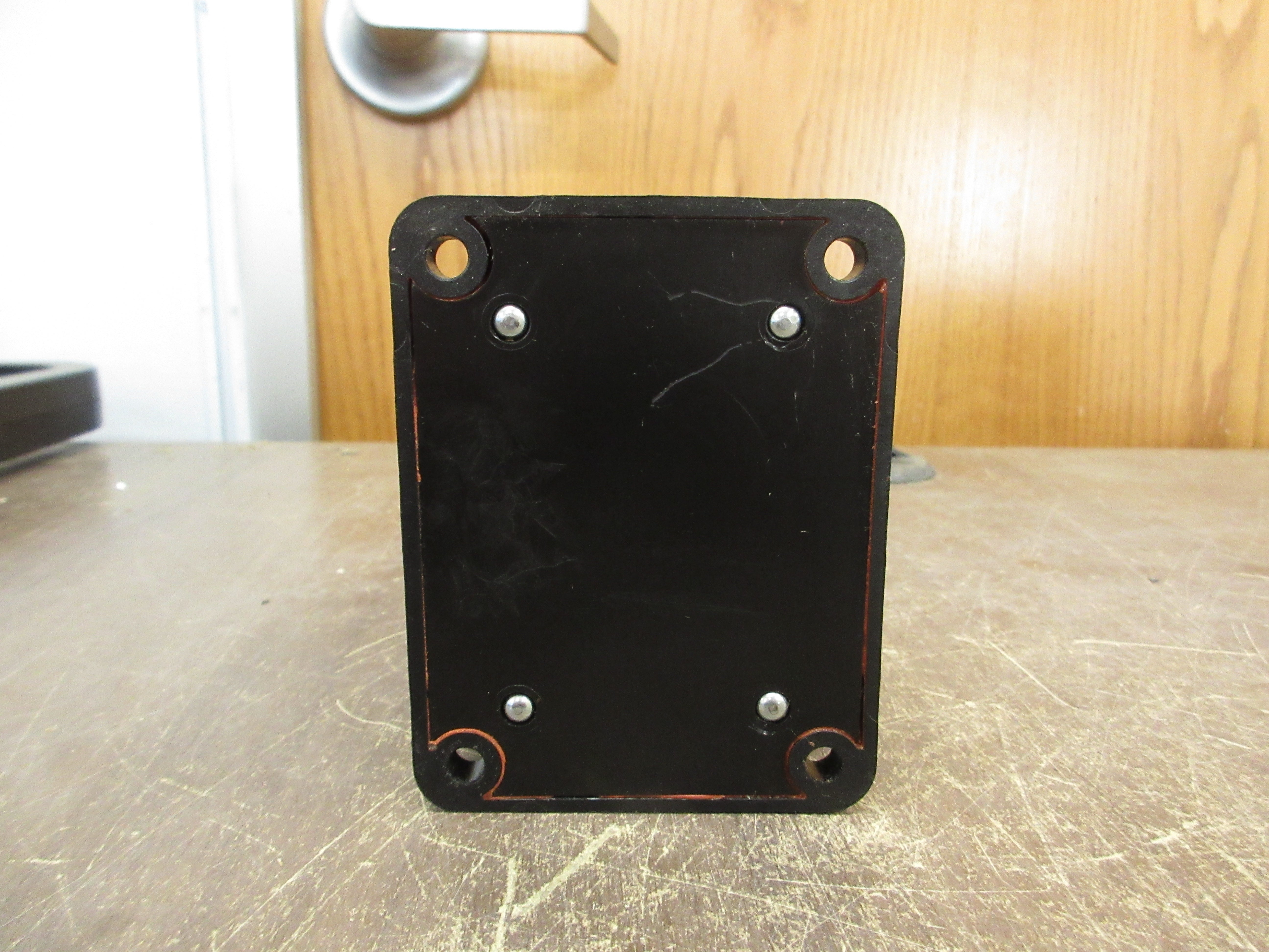 Instrument Transformers Potential Transformer 468-480 Pri: 480V Ratio 4:1 60Hz