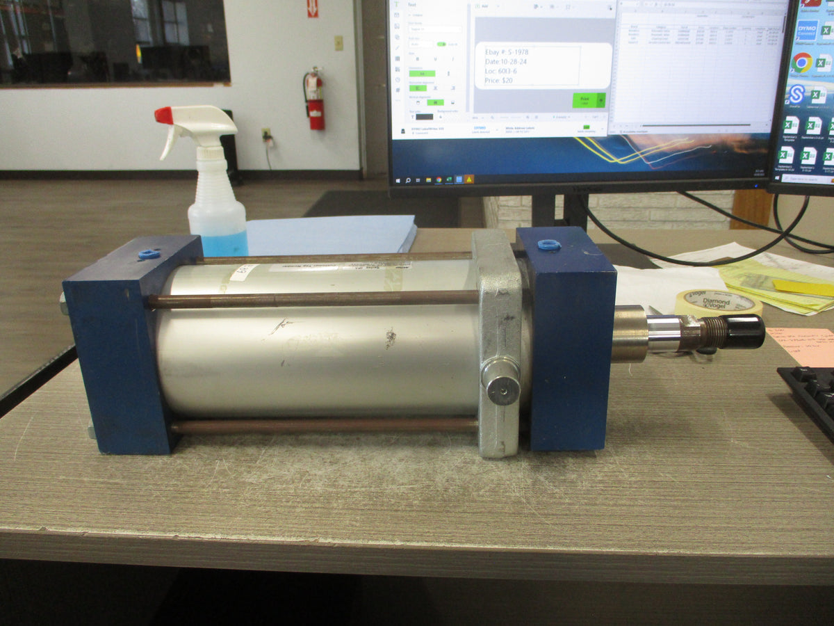 Miller Series IPA Pneumatic Cylinder IPA-89B2B-0125-250.000-0032-N11N-0 Pressure: 10 Bar Used
