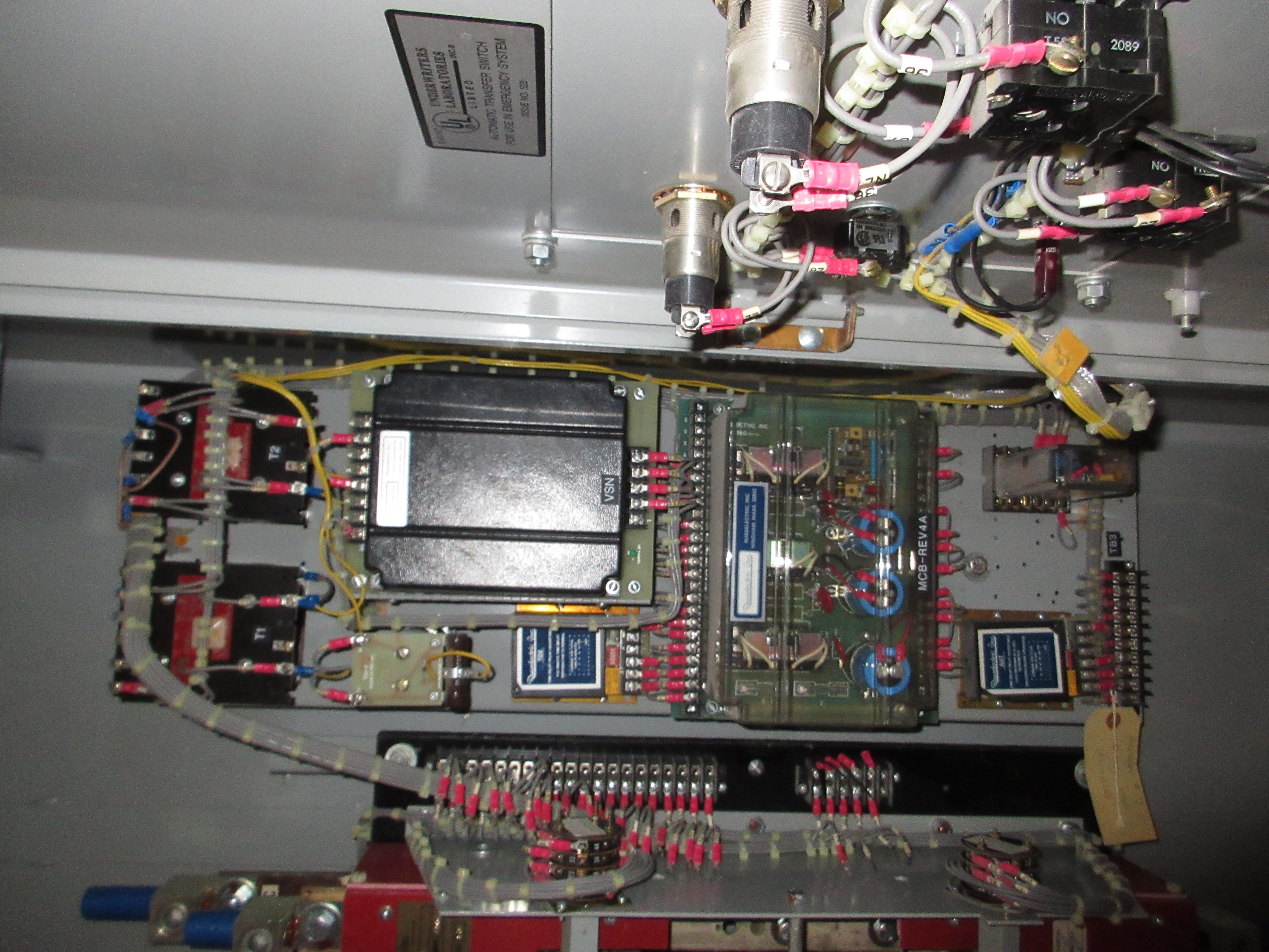 Russelectric Automatic Transfer Switch RMT-4003CE 400A 277/480V 3Ph 4W 60Hz Used