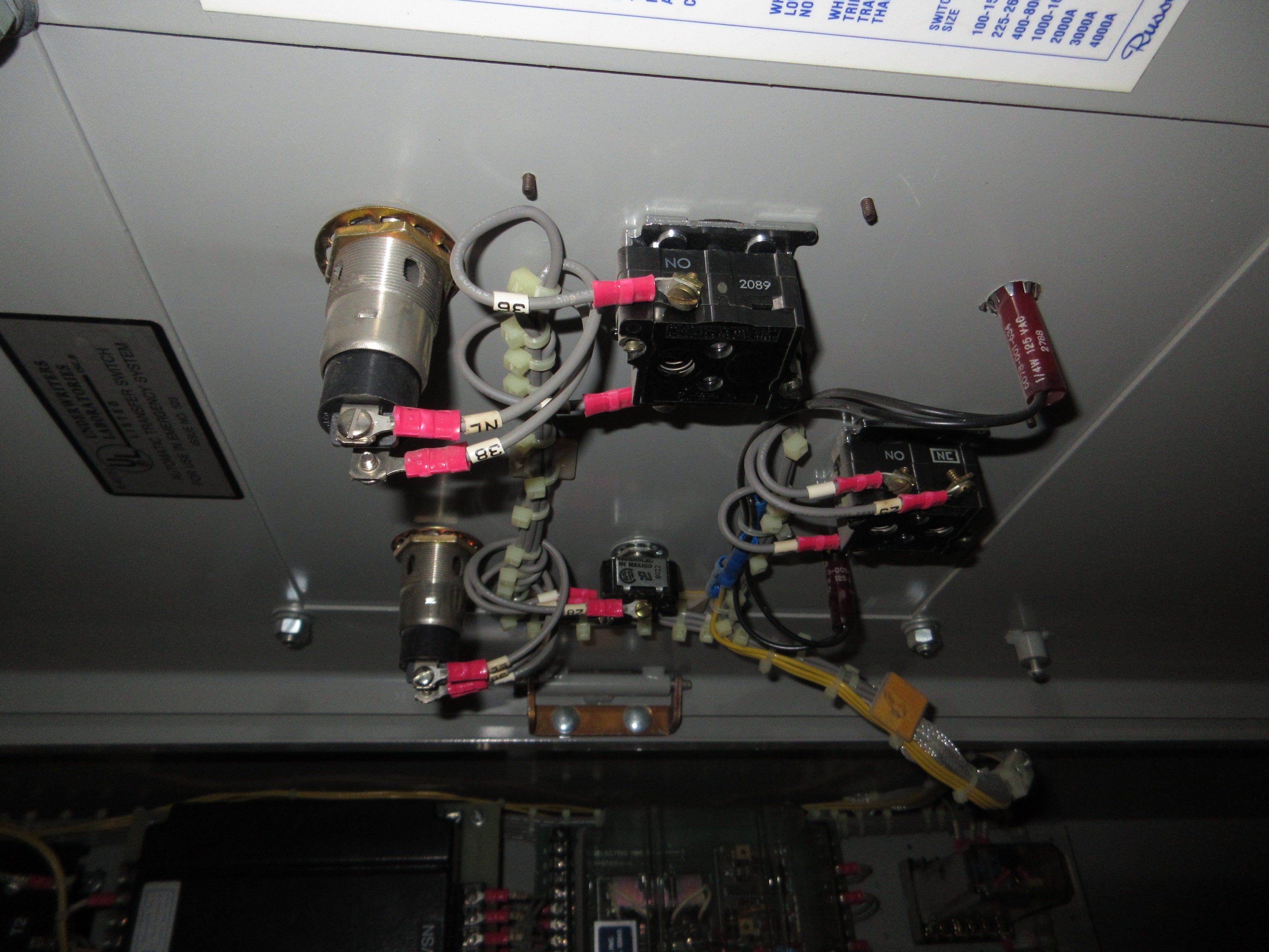 Russelectric Automatic Transfer Switch RMT-4003CE 400A 277/480V 3Ph 4W 60Hz Used