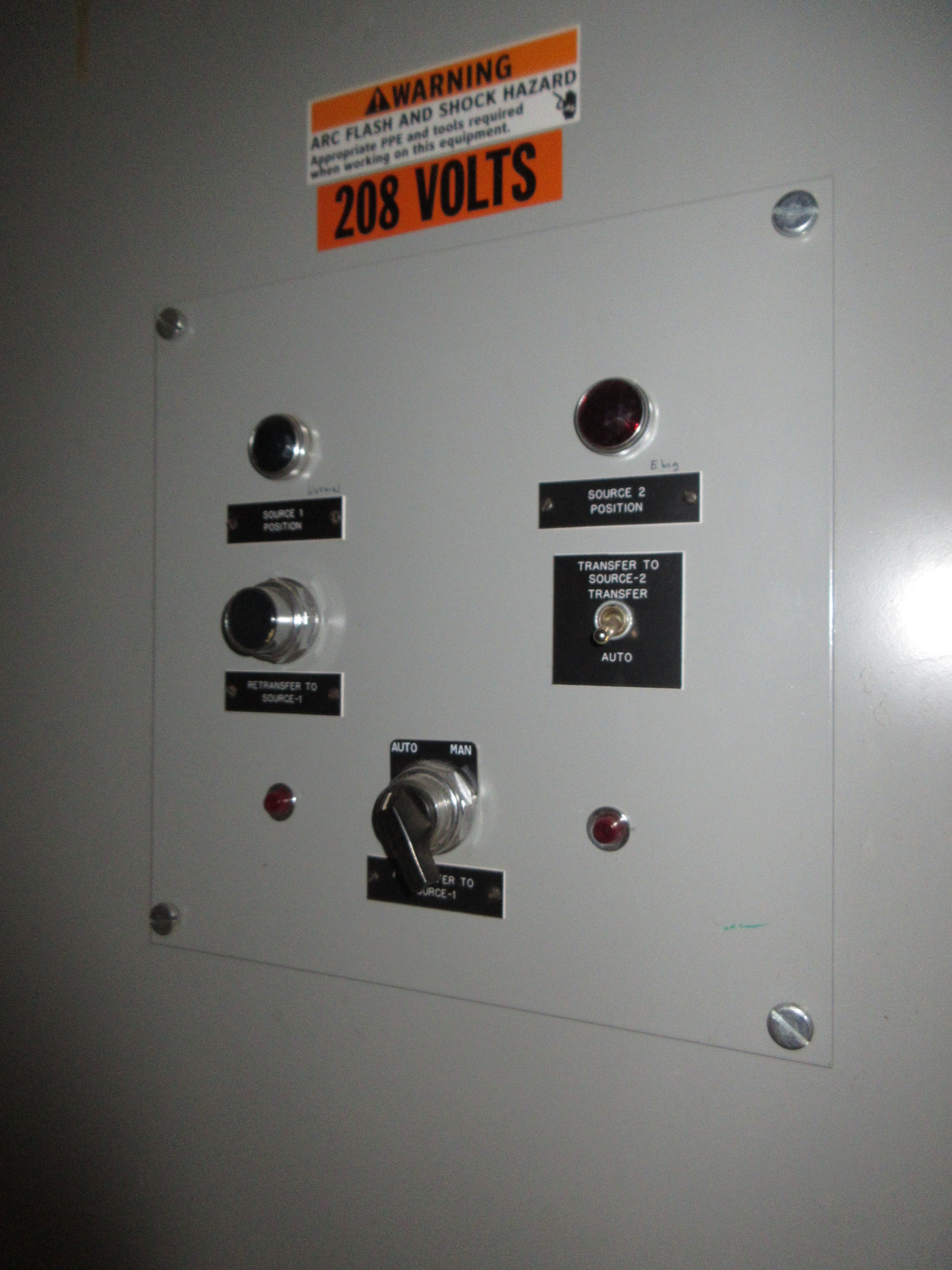 Russelectric Automatic Transfer Switch RMT-4003CE 400A 277/480V 3Ph 4W 60Hz Used