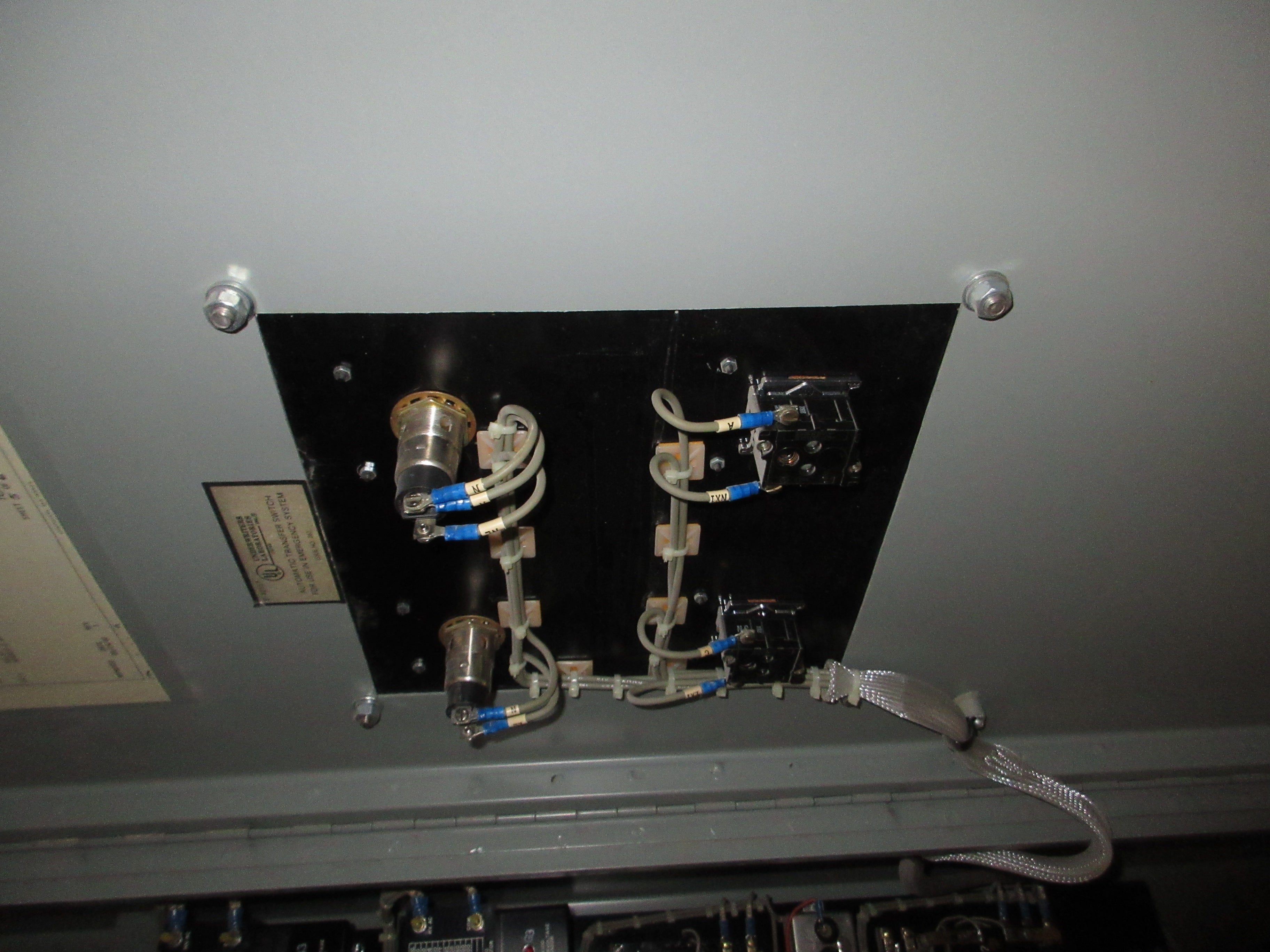 Russelectric Automatic Transfer Switch RMT-4003CE 400A 277/480V 3Ph 4W 60Hz Used