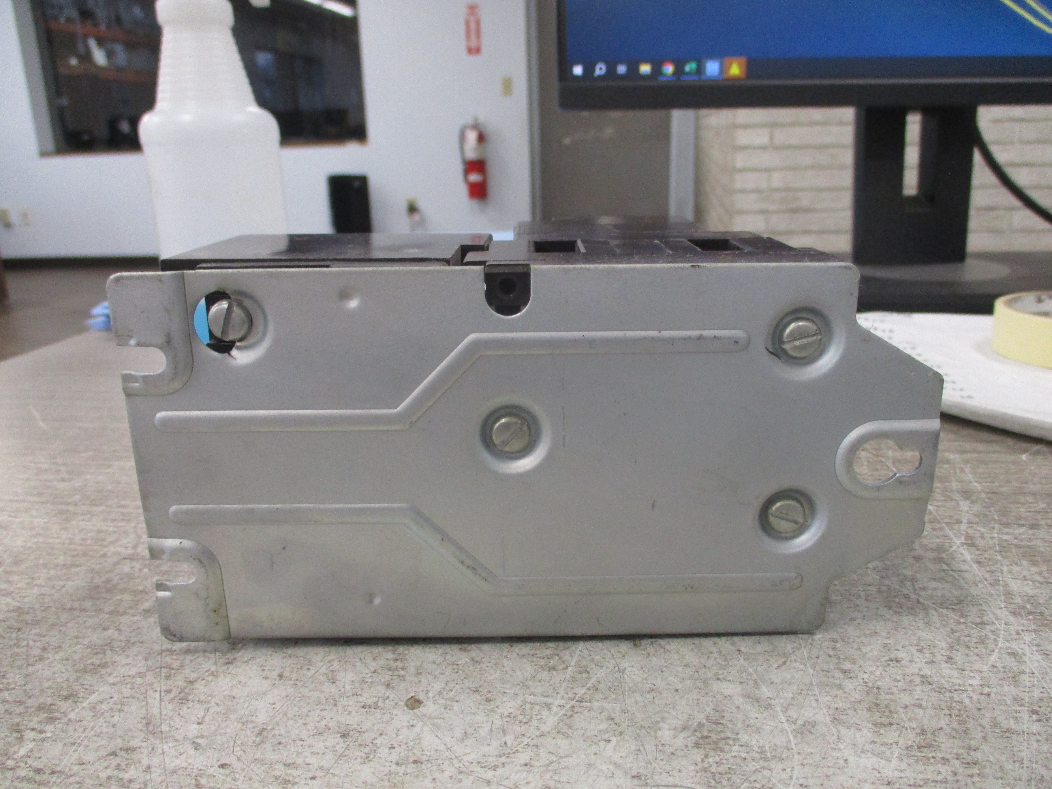 Cutler-Hammer Size 1 Starter A10CN0 Ser. A1 120V Coil 27A Used