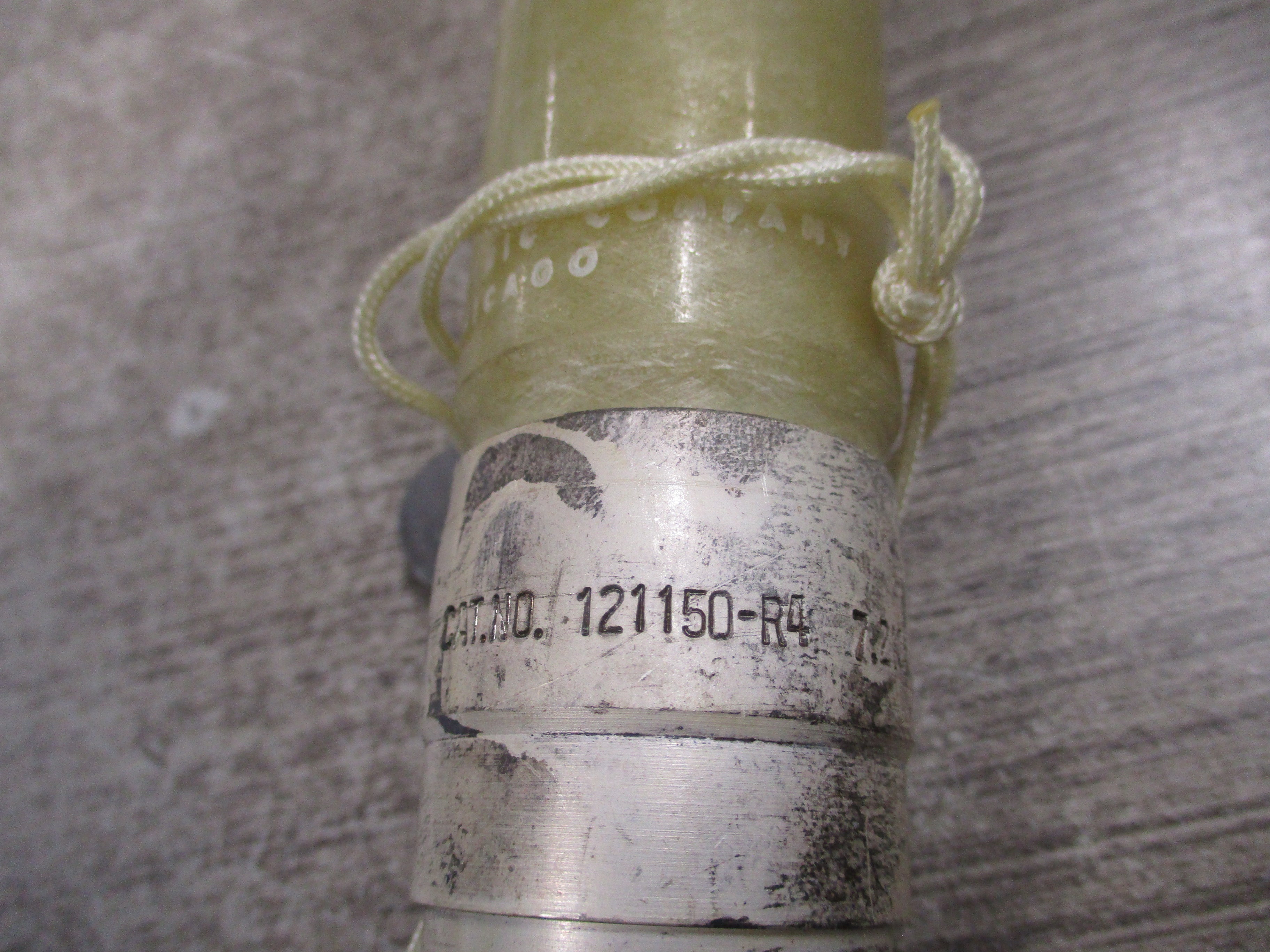 S&C SM-4 Fuse Refill Unit 121150R4 100E 7.2KV Used