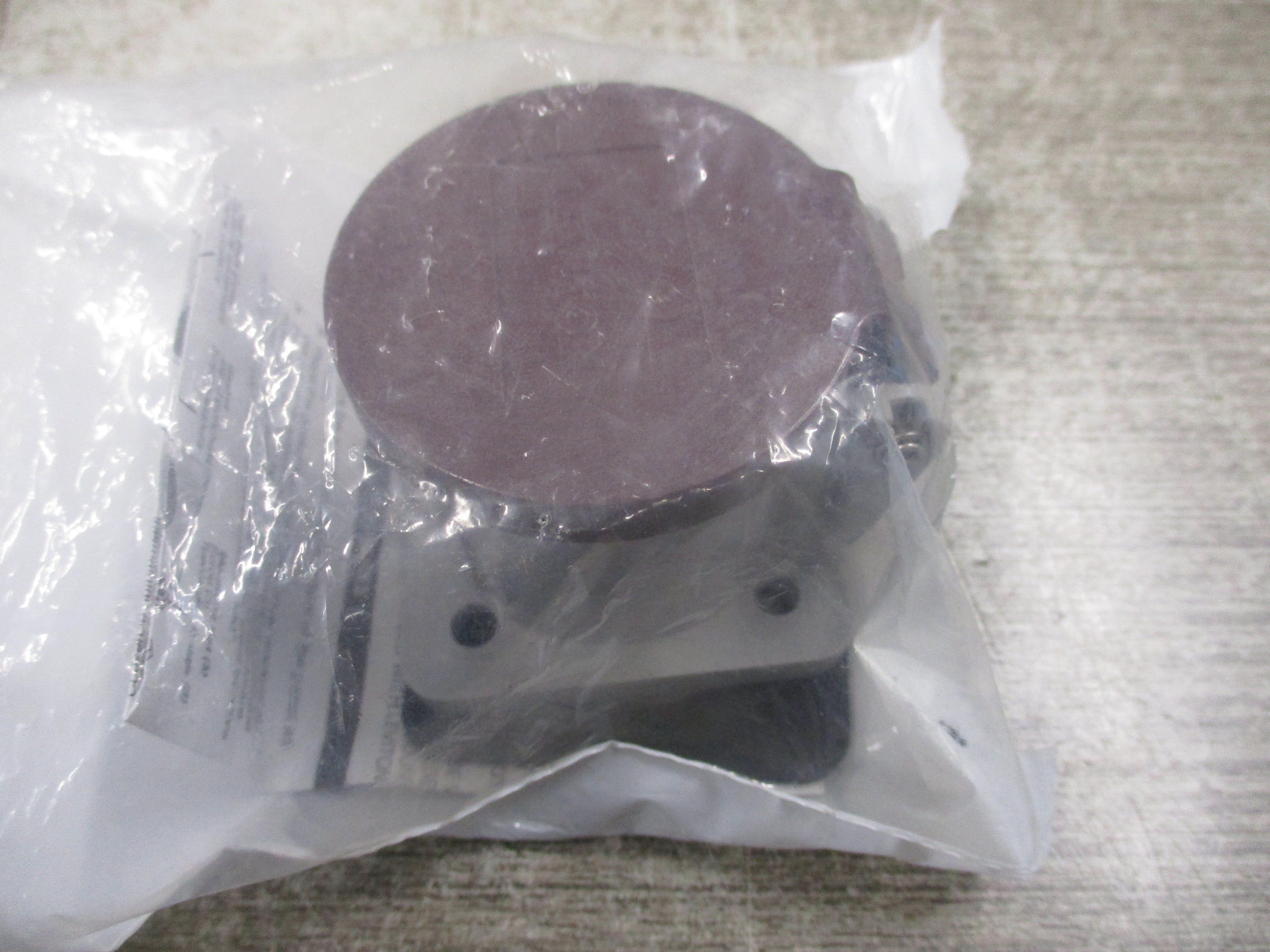 Leviton Nema 3R Receptacle Housing 108-16S31-H New Surplus