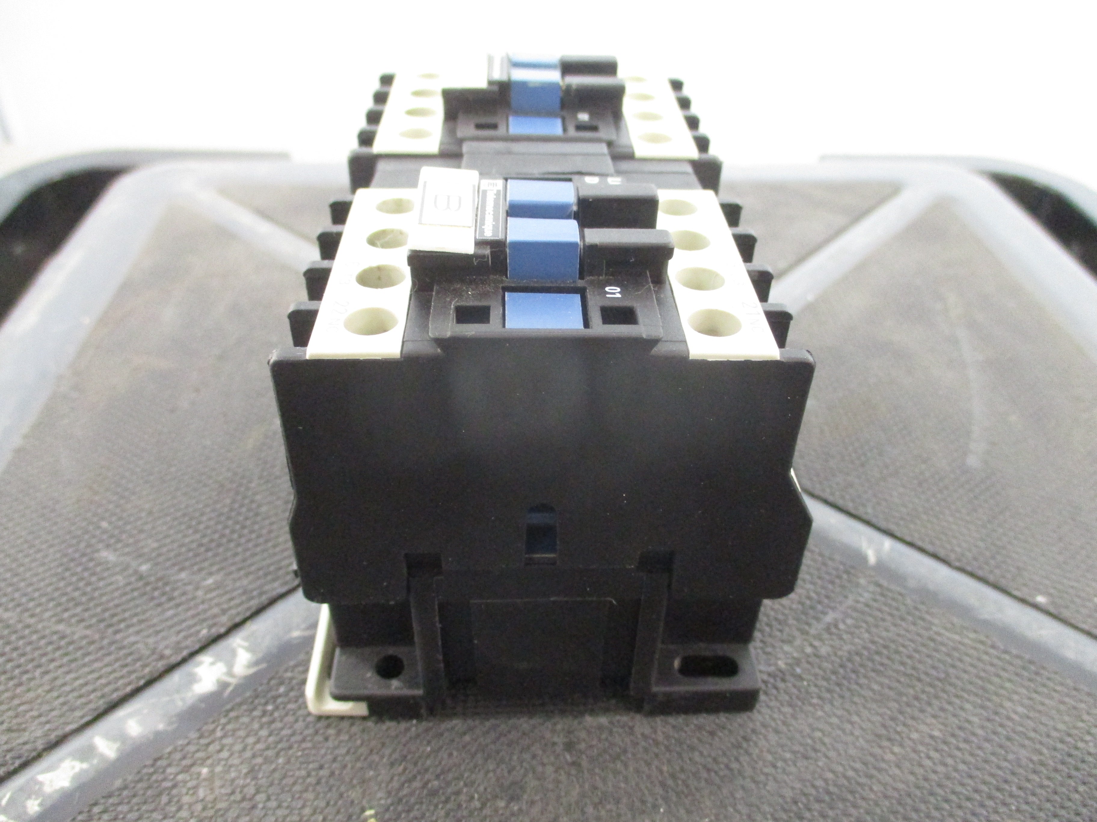 Telemecanique Reversing Contactor LC1 D12 01 120V Coil 25A 600V Used