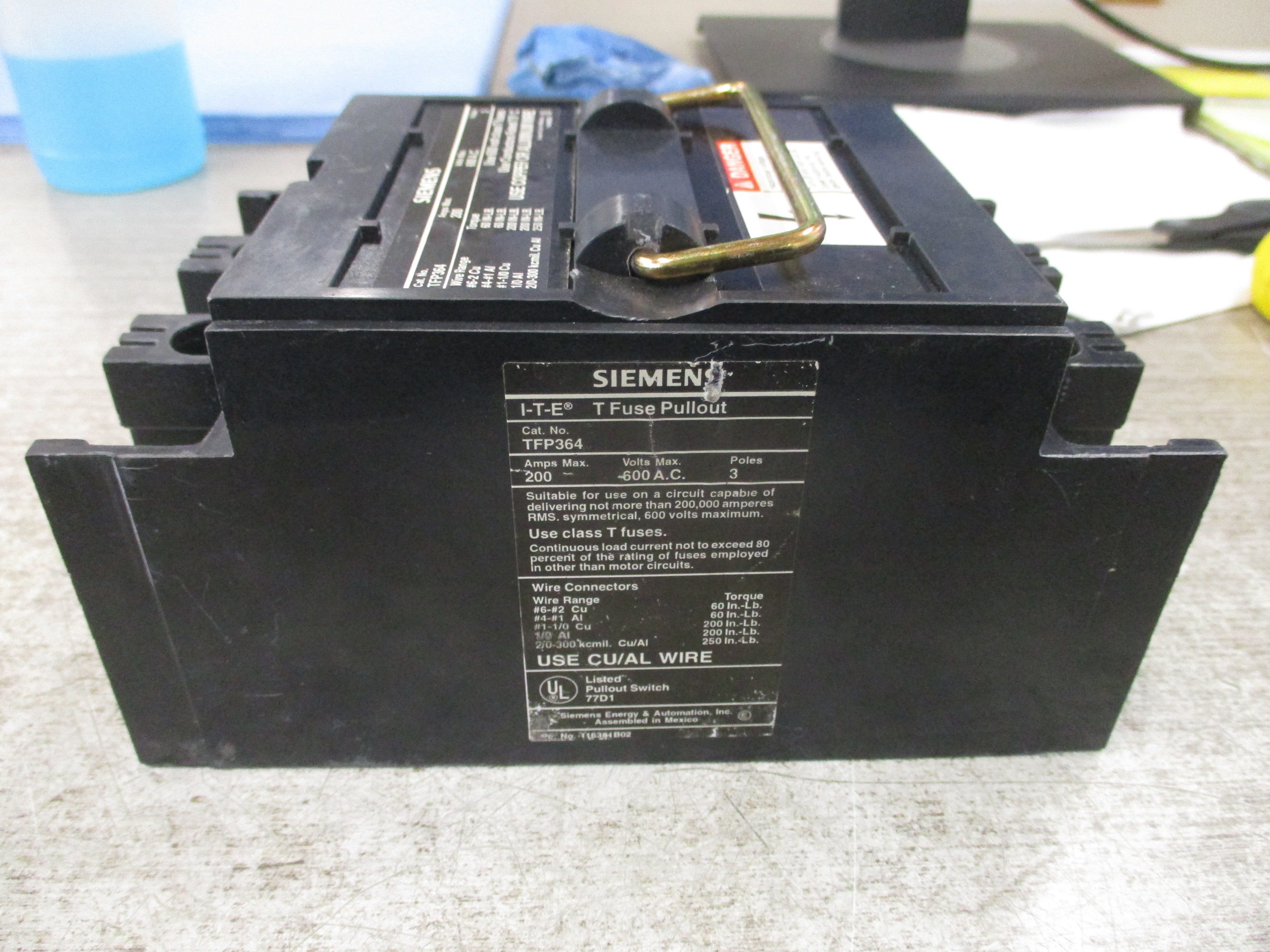 Siemens Fuse Pullout Switch TFP364 200A 600V 3P Used