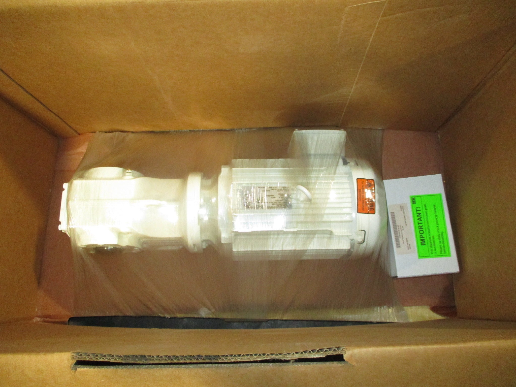 SEW-EURODRIVE Gearmotor KA47/T DRN100LM4 81RPM Out Ratio 21.81:1 230/460V 60Hz