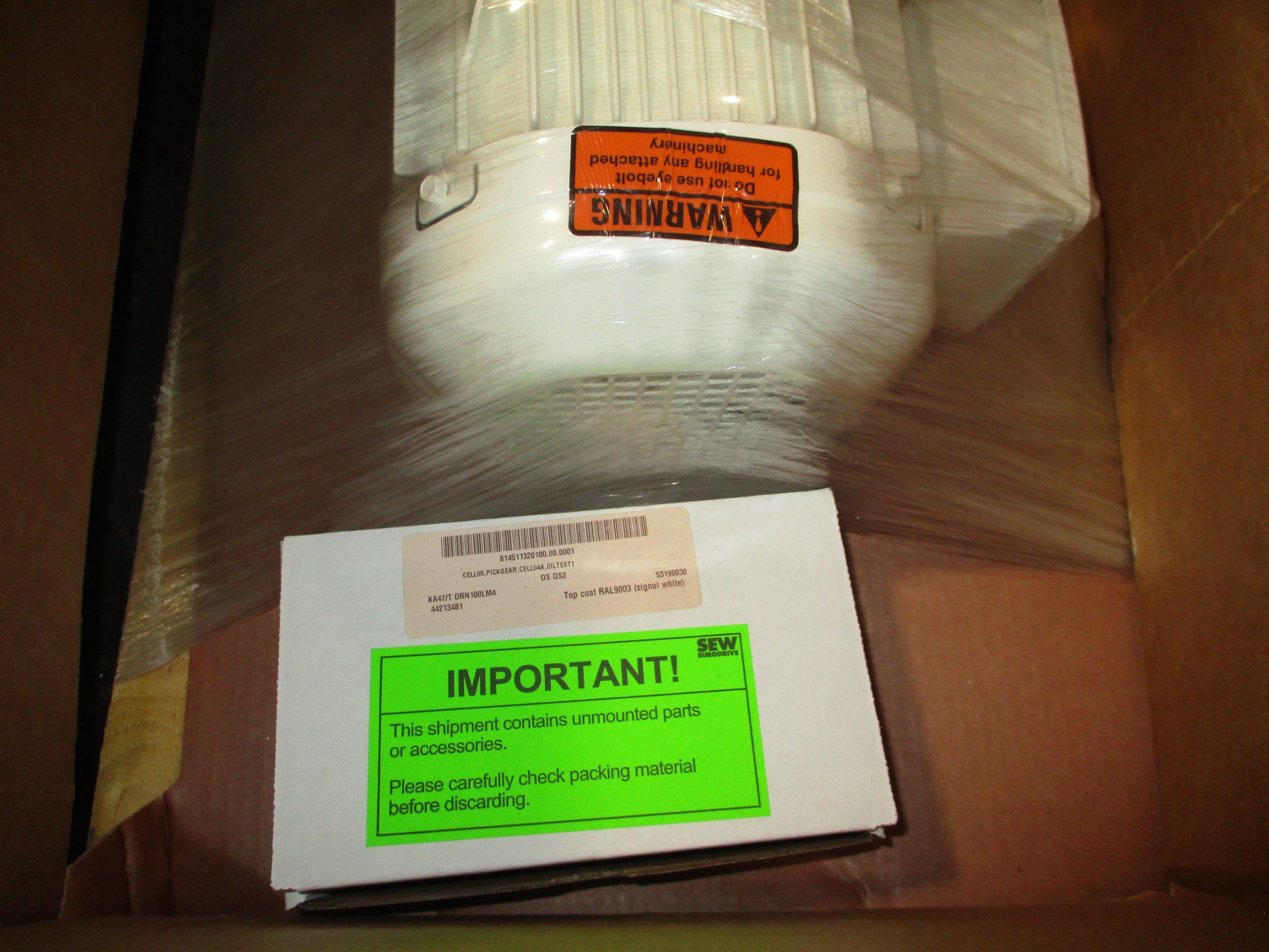 SEW-EURODRIVE Gearmotor KA47/T DRN100LM4 81RPM Out Ratio 21.81:1 230/460V 60Hz