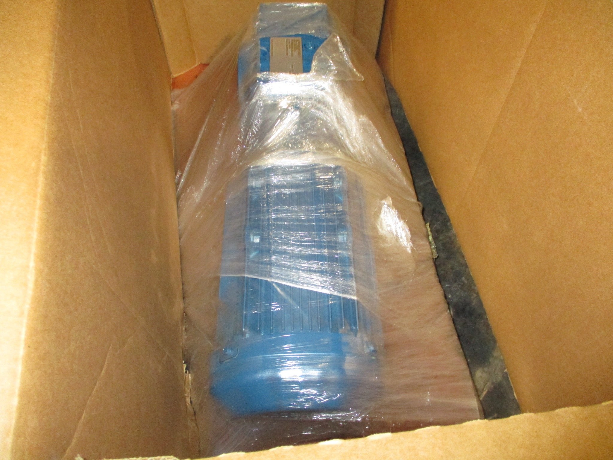 Sew-Eurodrive Gearmotor SA67 DRN100LM4 Ratio 46.40:1 38RPM Out 3HP 230/460V 60Hz