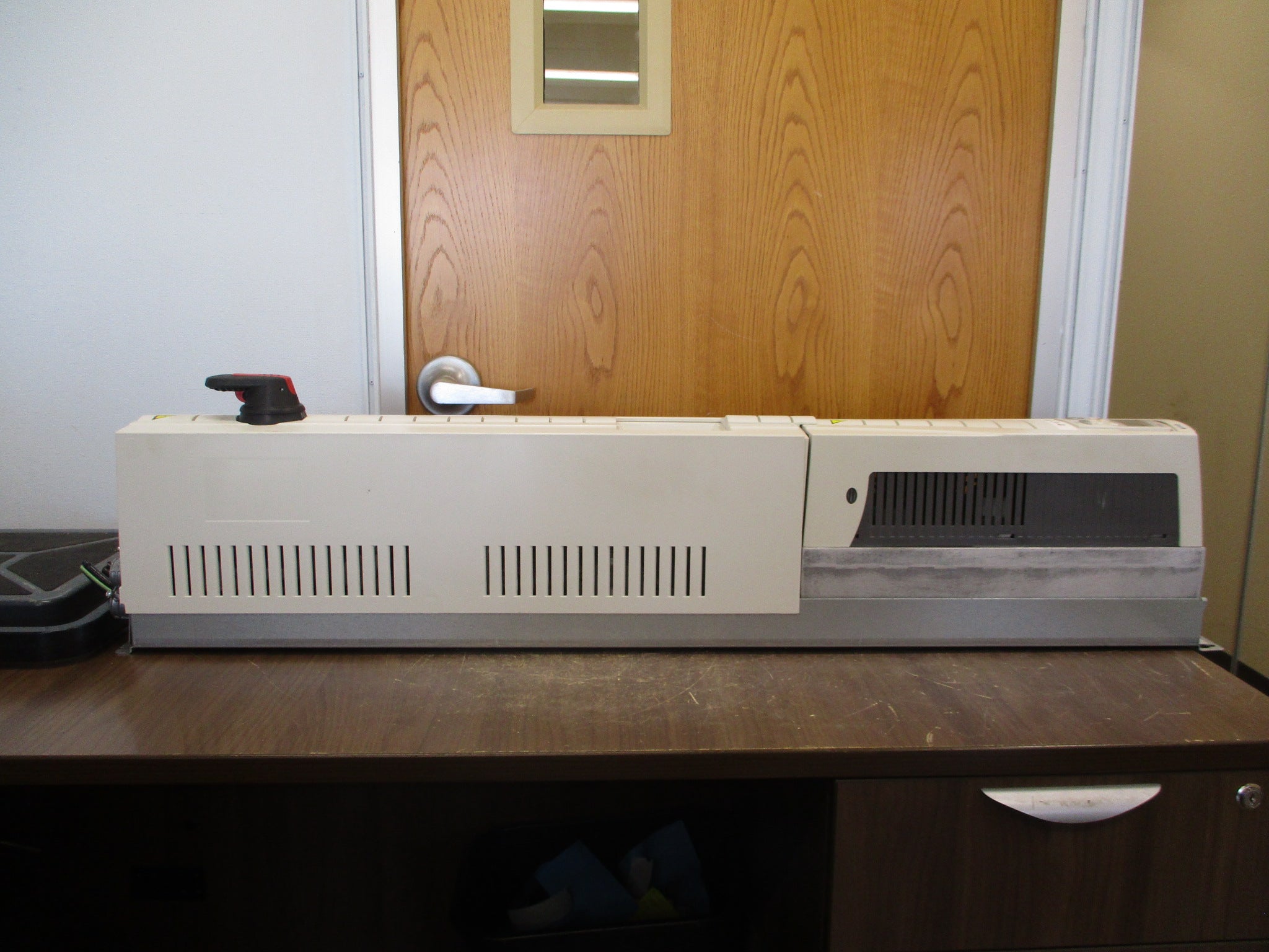 ABB ACH550 AC Drive w/ Bypass ACH550-VCR-023A-4+F267 15HP 3Ph w/ Keypad Used