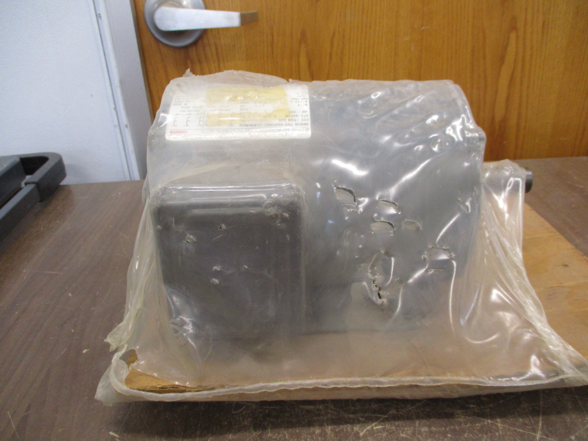 Marathon Motor N0-HI22 2HP 1800RPM 208-230/460V 6.2/3.1A 3Ph 60Hz New Surplus