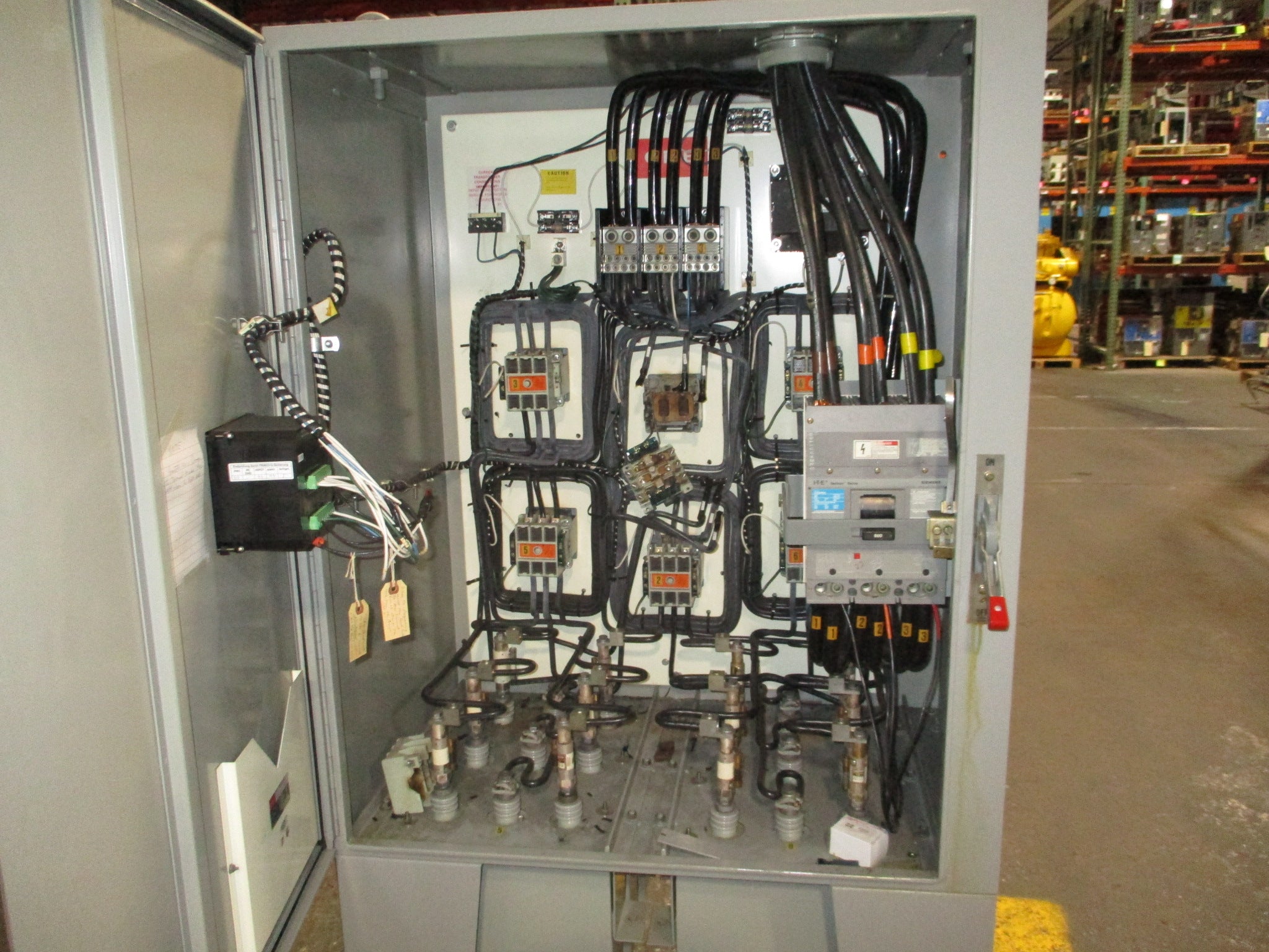 Cornell-Dubilier Accu-Var Capacitor Assembly IVT6300F50 300kVAR 480V 3Ph 60Hz