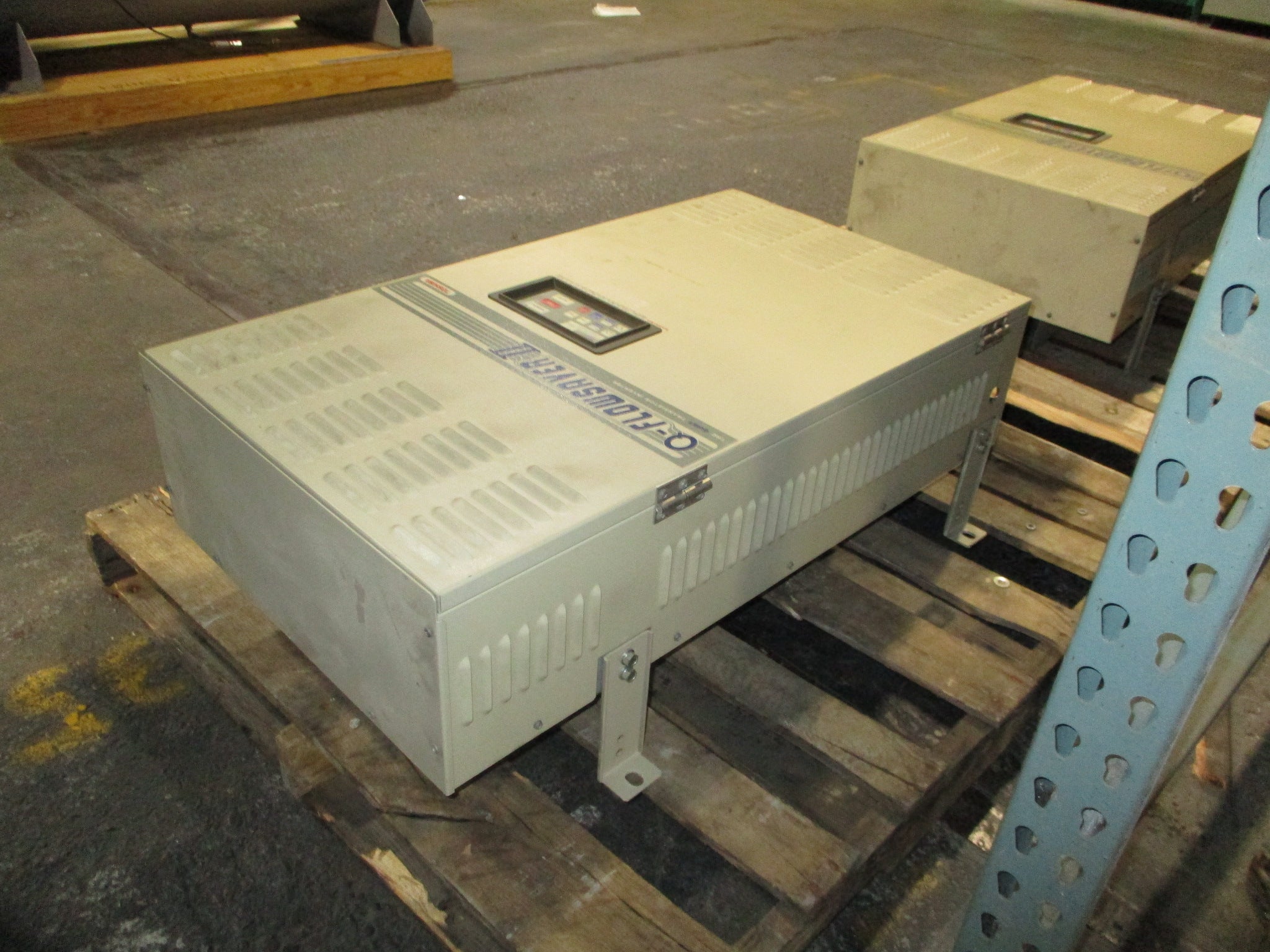 Toshiba Q-Flowsaver II AC Drive FLOWQ2U4800 100HP 3Ph Used