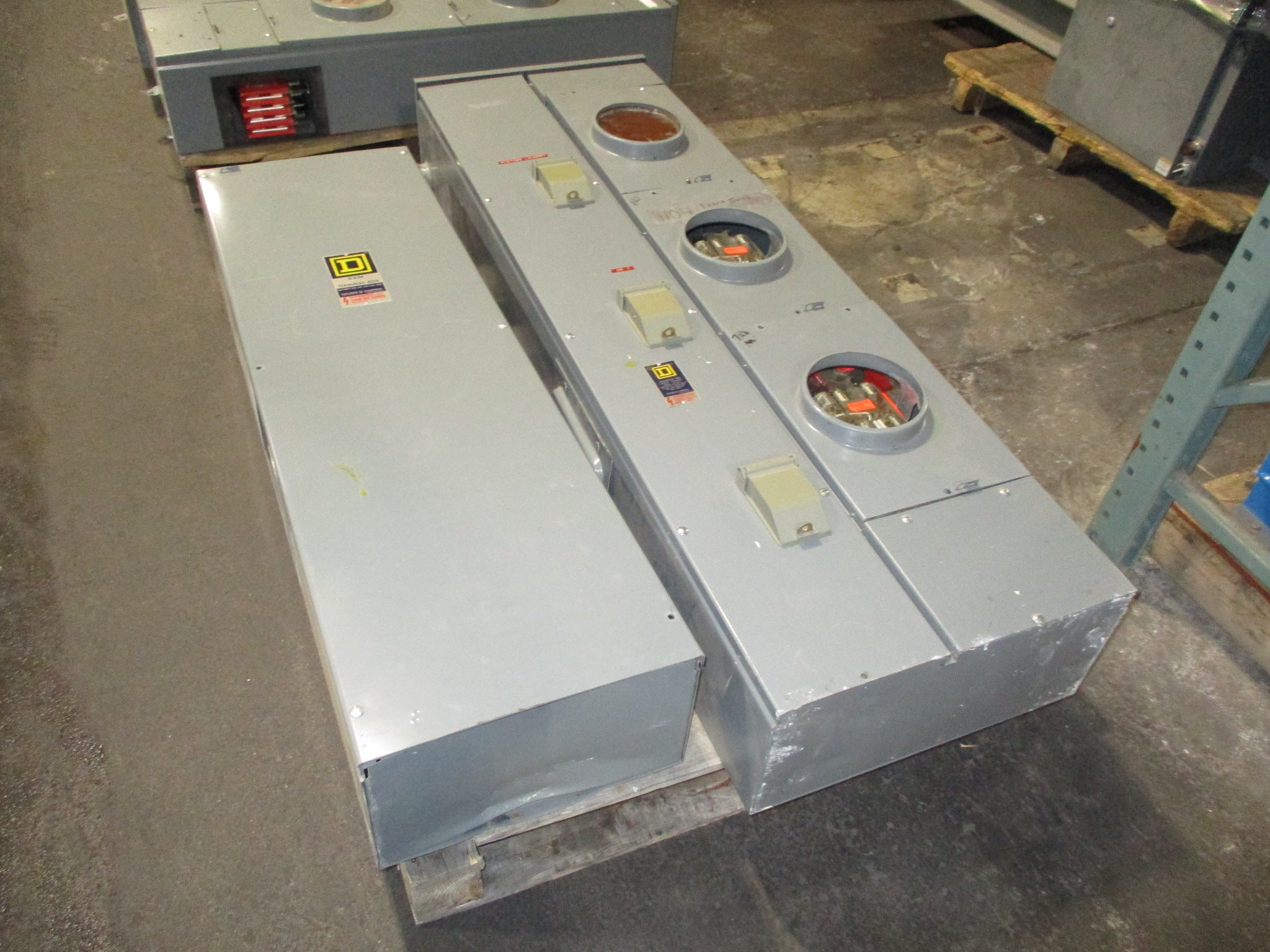 Square D EZ Meter-Pak Meter Stack EZM 743-200R Ser. 2 1200A 3-Position Used