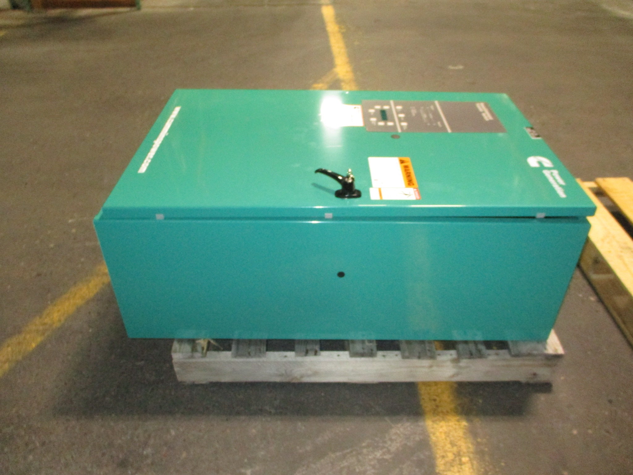 Cummins PowerCommand Automatic Transfer Switch OTPCB-8311905 260A 480V 60Hz 4P