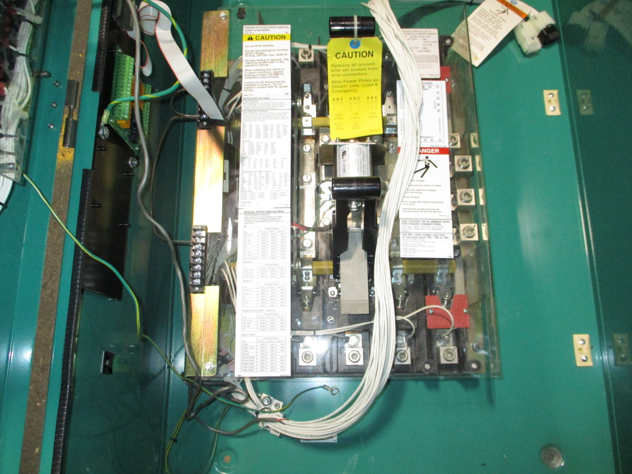 Cummins PowerCommand Automatic Transfer Switch OTPCB-8311905 260A 480V 60Hz 4P