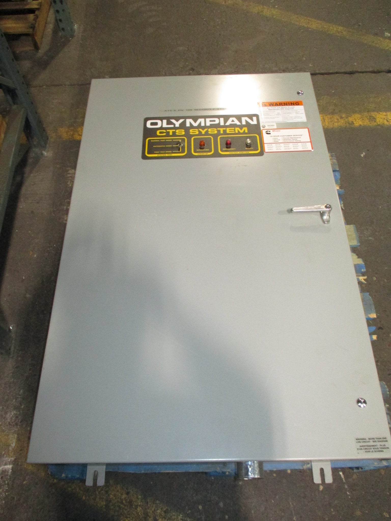 Generac Olympian Automatic Transfer Switch 00681-0 200A 120/208V Used