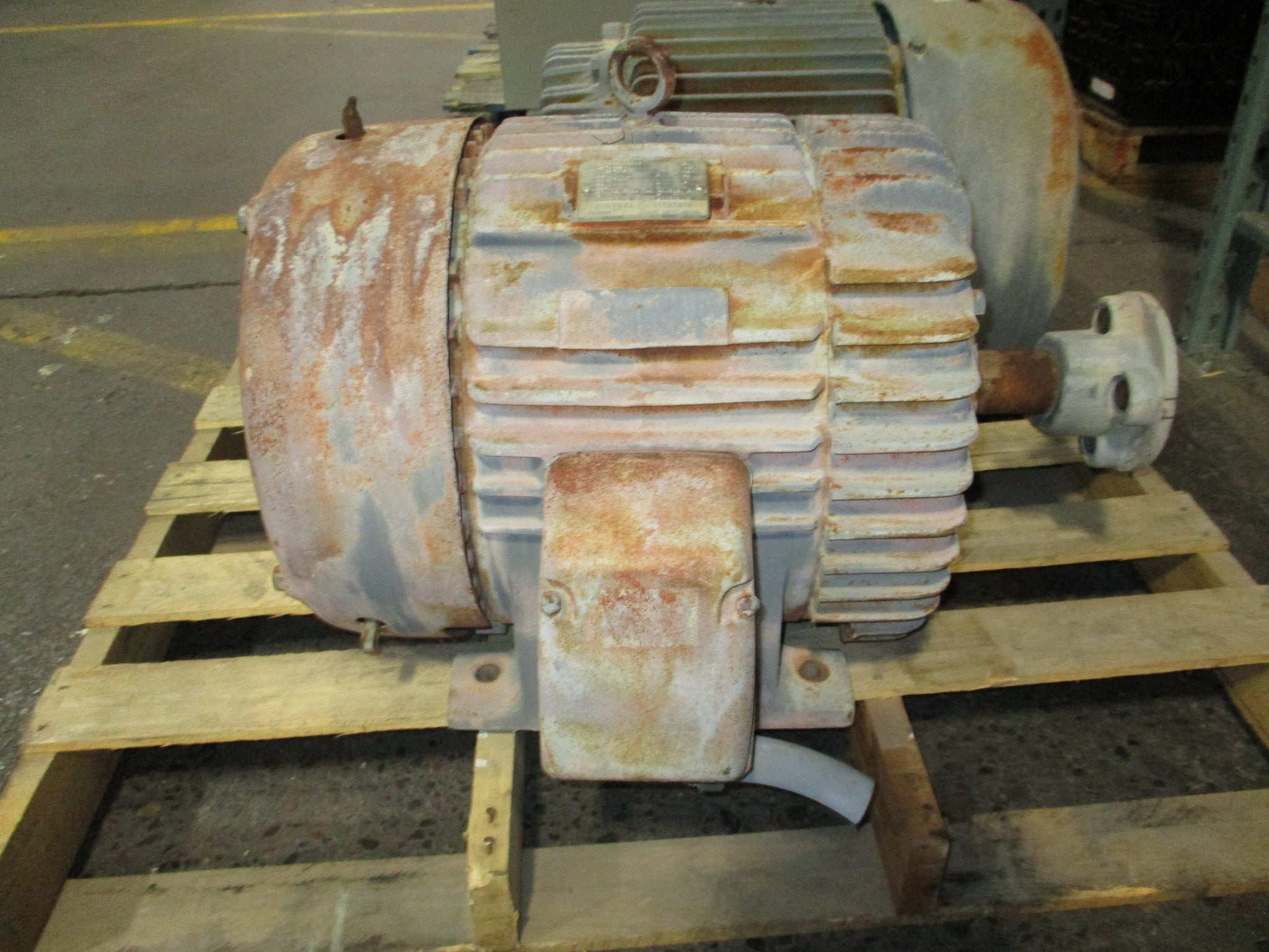 GE Motor 5K324BN9209C 25HP 1800RPM 460V 29.8 A 3Ph 60Hz Used