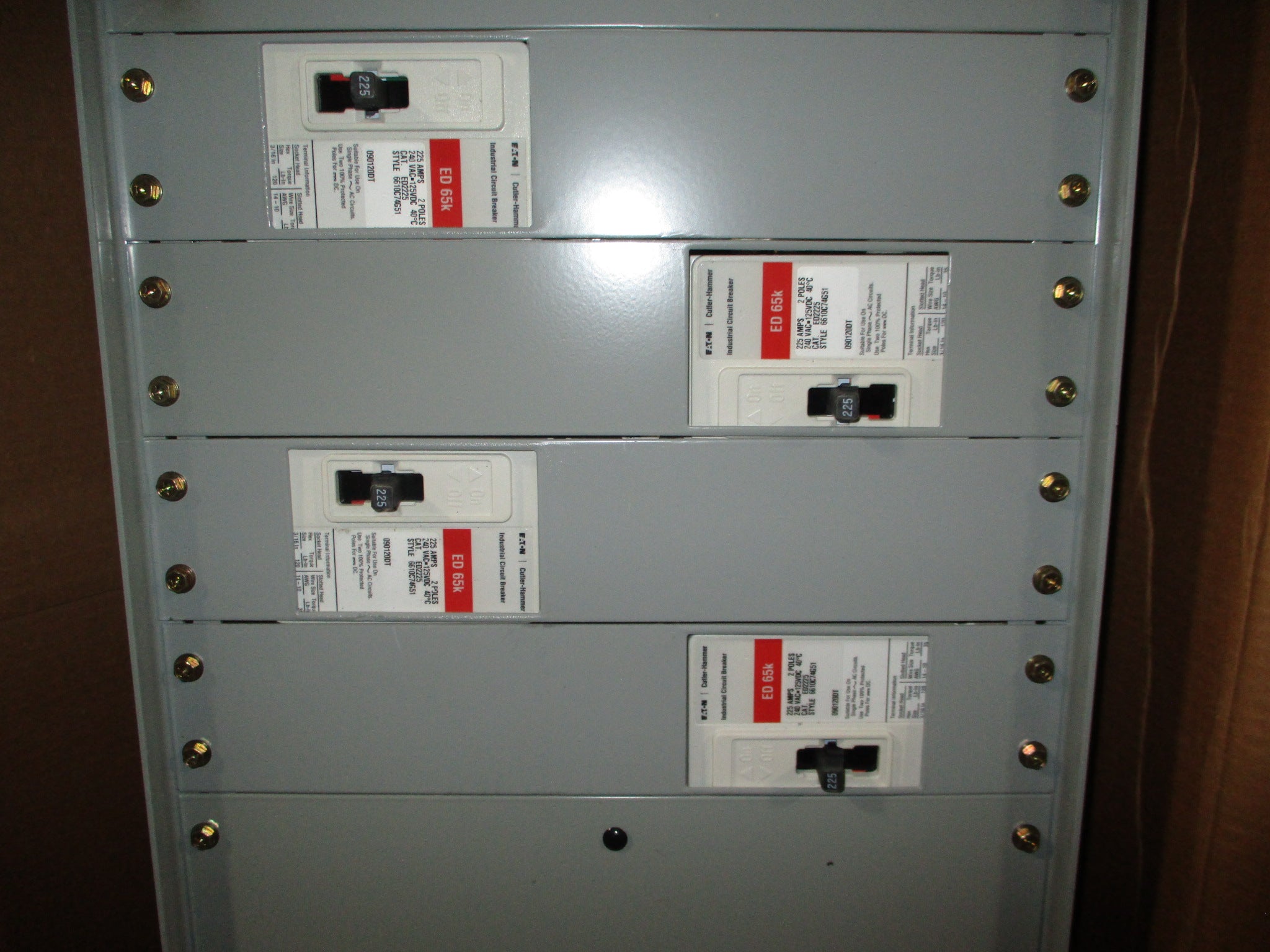 Eaton Pow-r-Line C Panelboard Interior PRL3A 600A 125VDC New Surplus