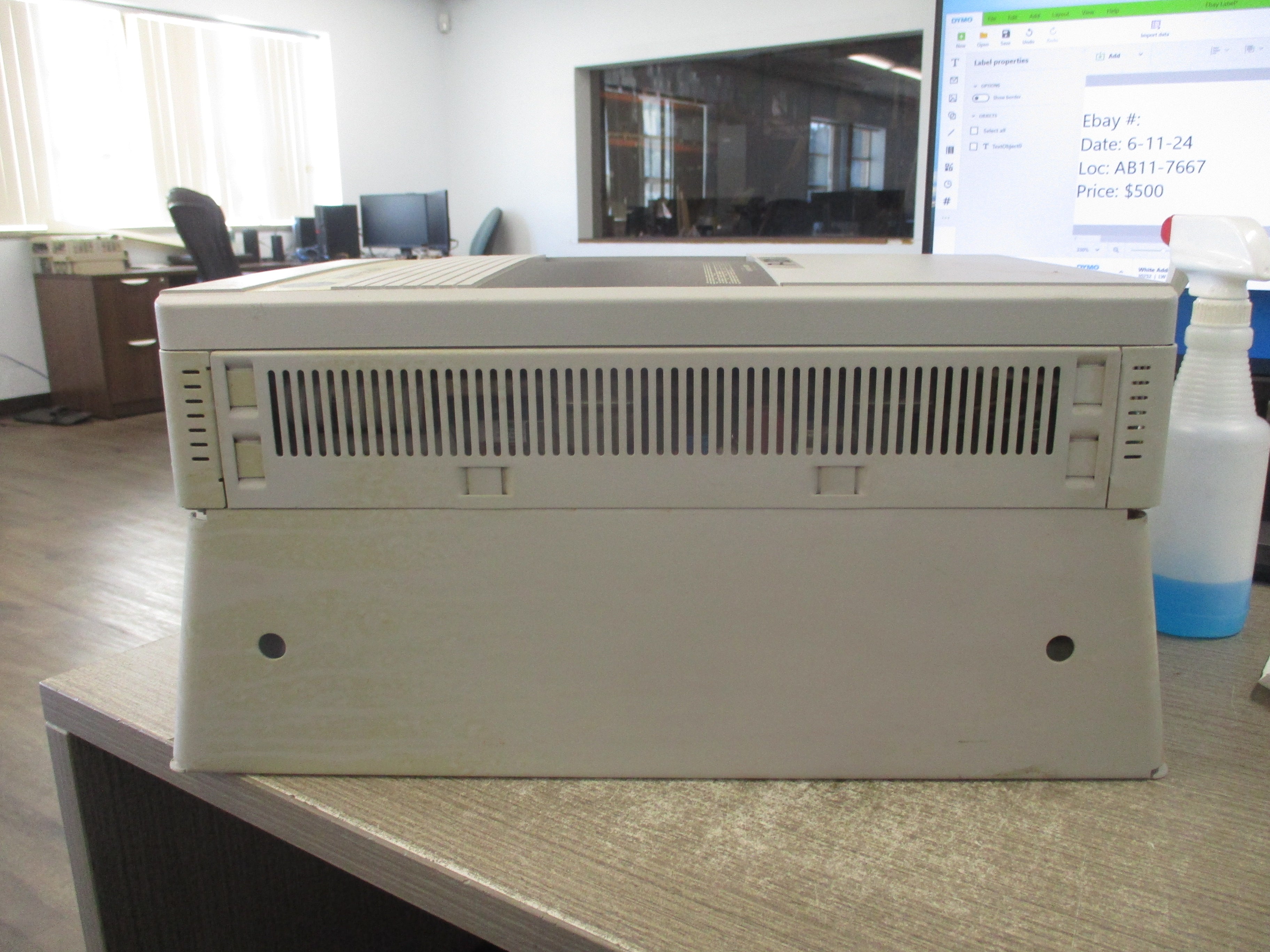 Allen-Bradley 1336 Plus II AC Drive 1336F-B025-AA-EN-L6 2.5 Hp 3Ph w/Keypad Used