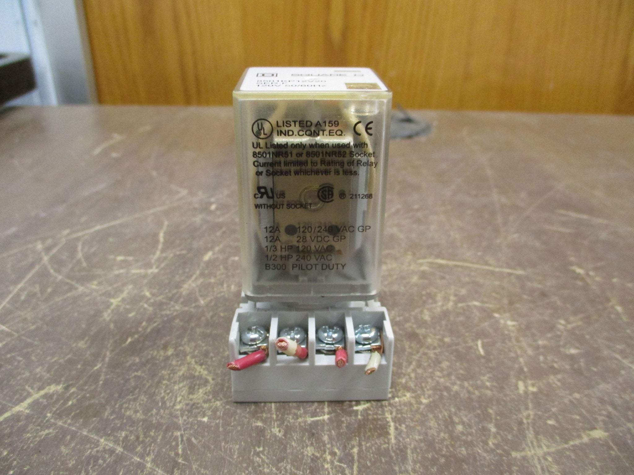 Square D Relay 8501KP12V20 Ser. F 120V Coil w/ Base *Lot of 2* Used