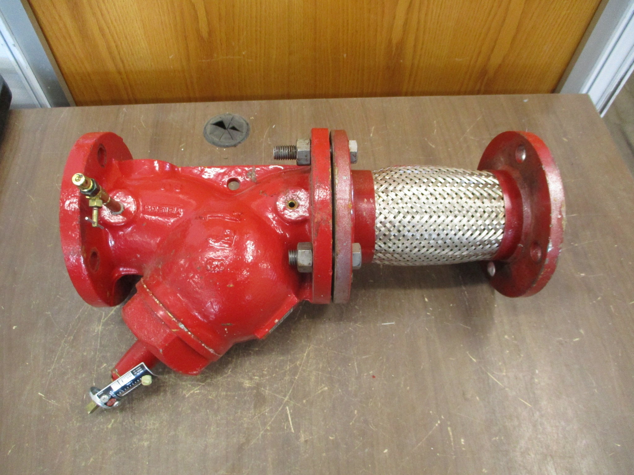 Bell & Gossett 3DS-3S Triple Duty Valve 132123 175PSIG w/ Flexible Conduit Used