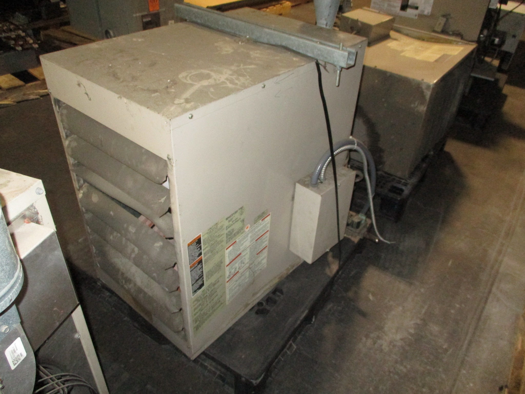 ADP Natural Gas Heater SEP-115A-1 120V 60Hz 1Ph 12A Power Vented *Dented Side*