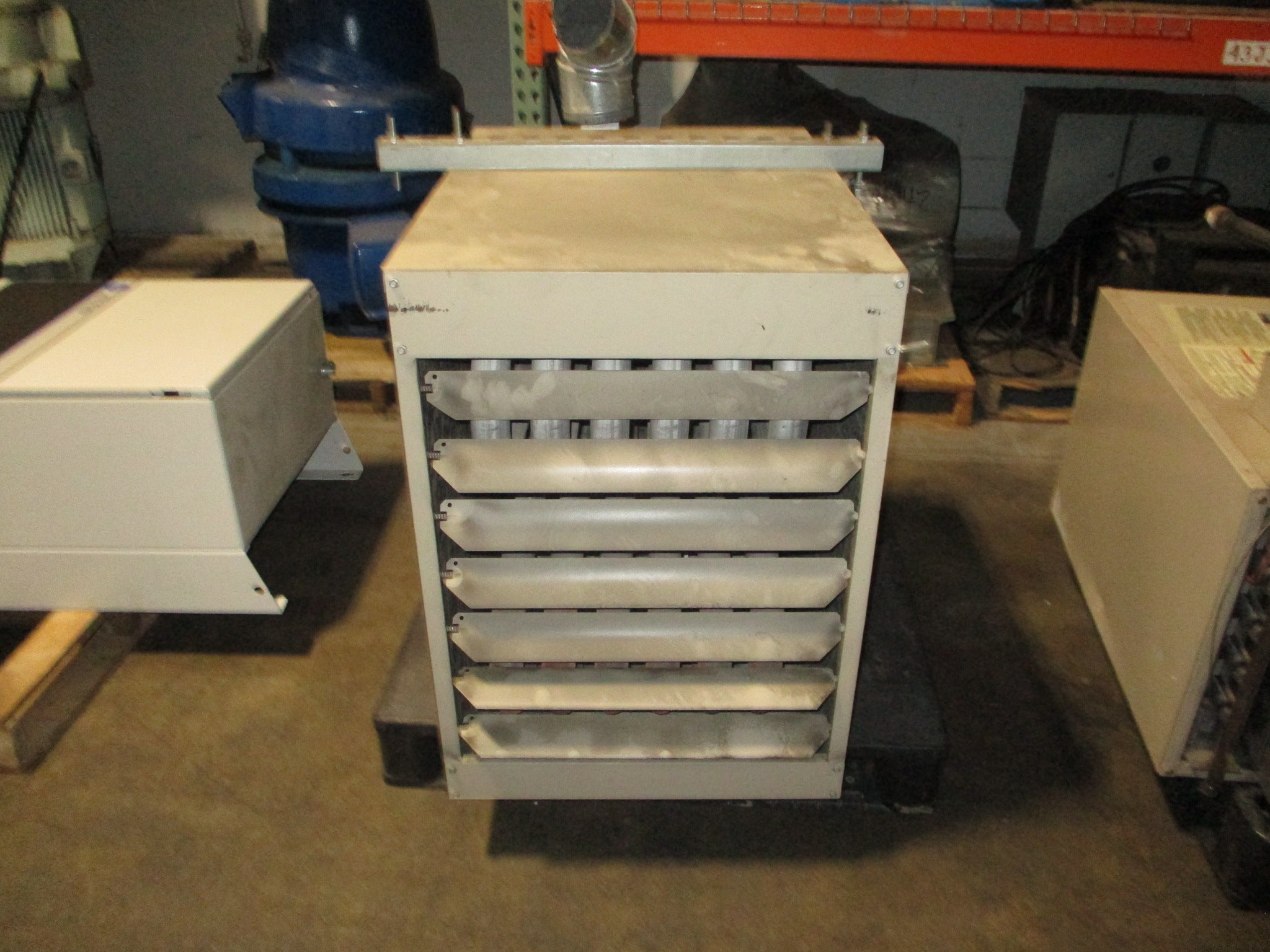 ADP Natural Gas Heater SEP-200A-3 Power Vented Used