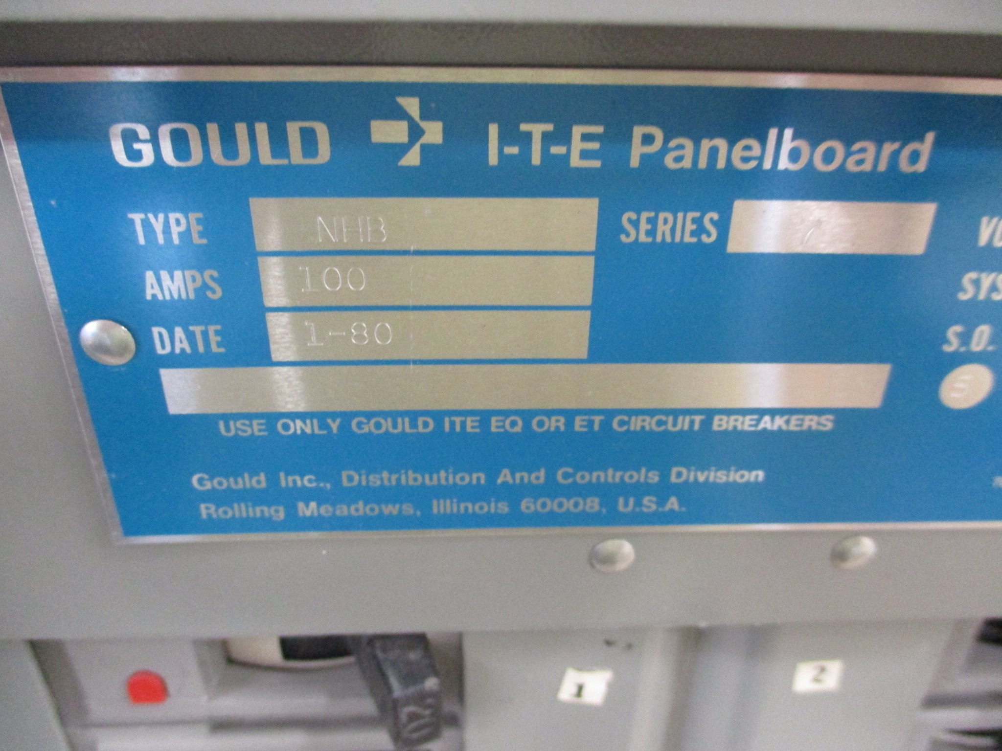 ITE Main Lug Breaker Panel NHB 100A Max 277-480V 3Ph 4W 18-Slot Used