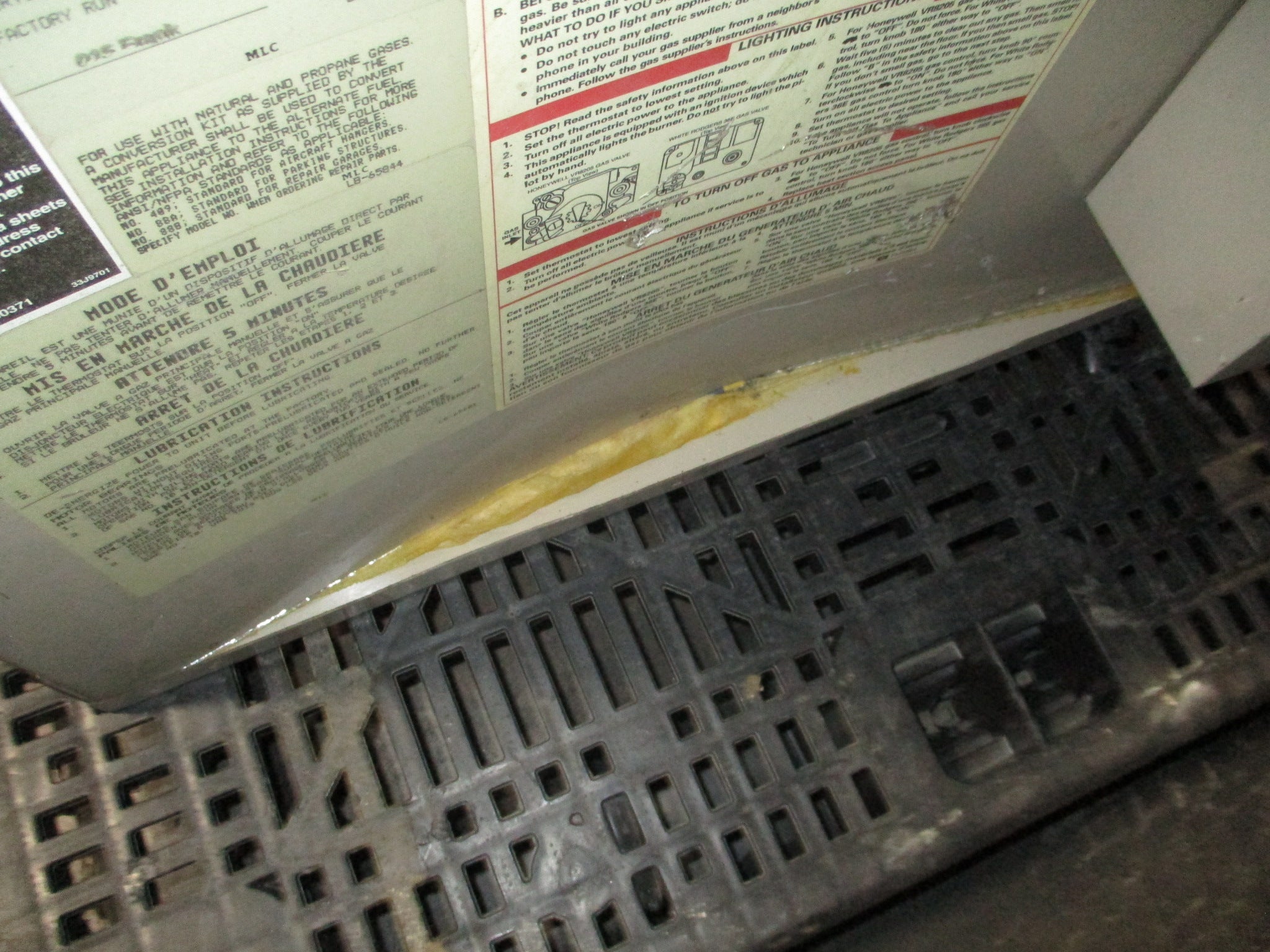 ADP Natural Gas Heater SEP-115A-1 120V 60Hz 1Ph 12A *Dented Side* Used