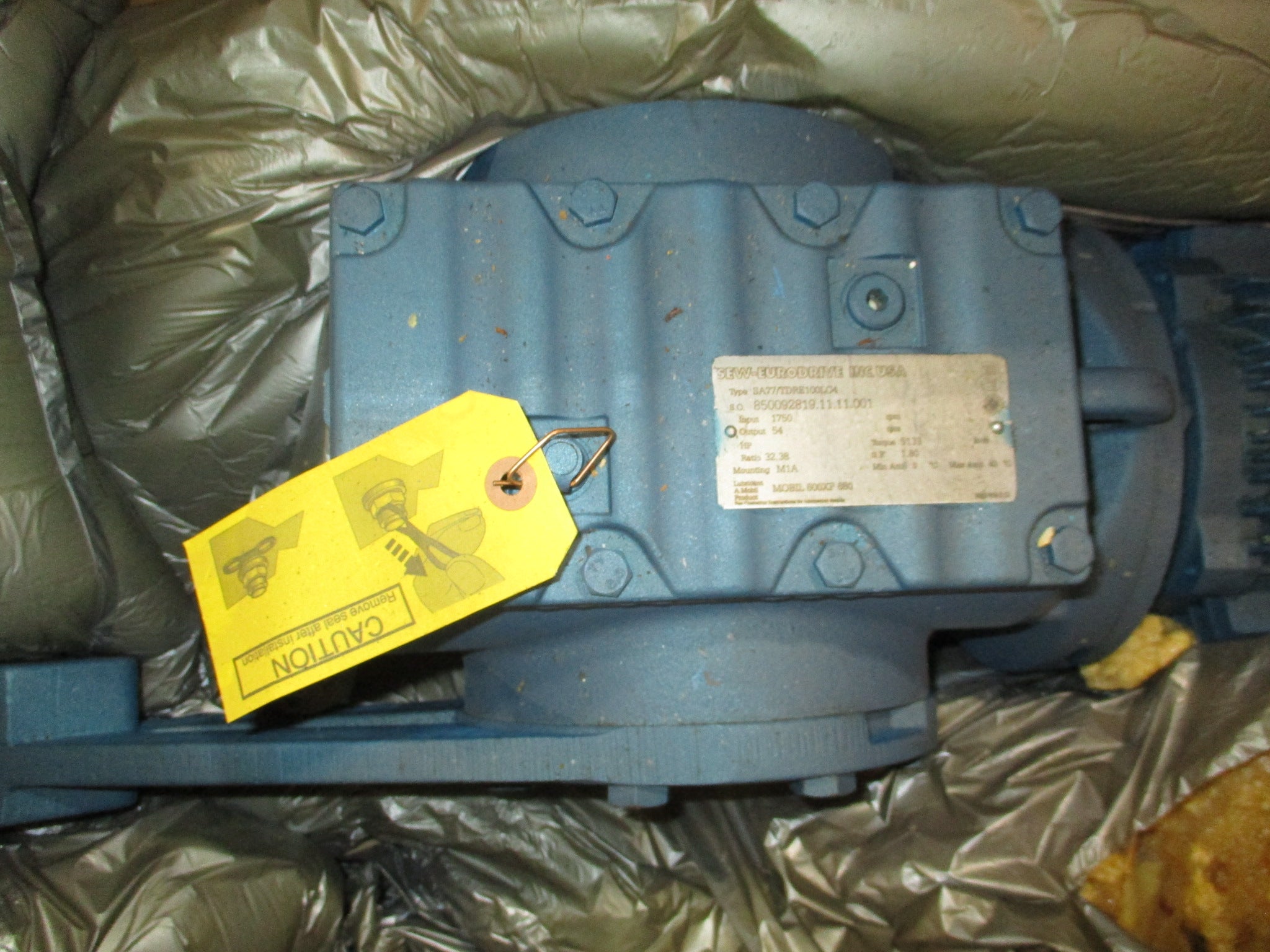 Sew-Eurodrive Gearmotor SA77/TDRE100LC4 5HP 54RPM Output 230/460V 60Hz 3Ph