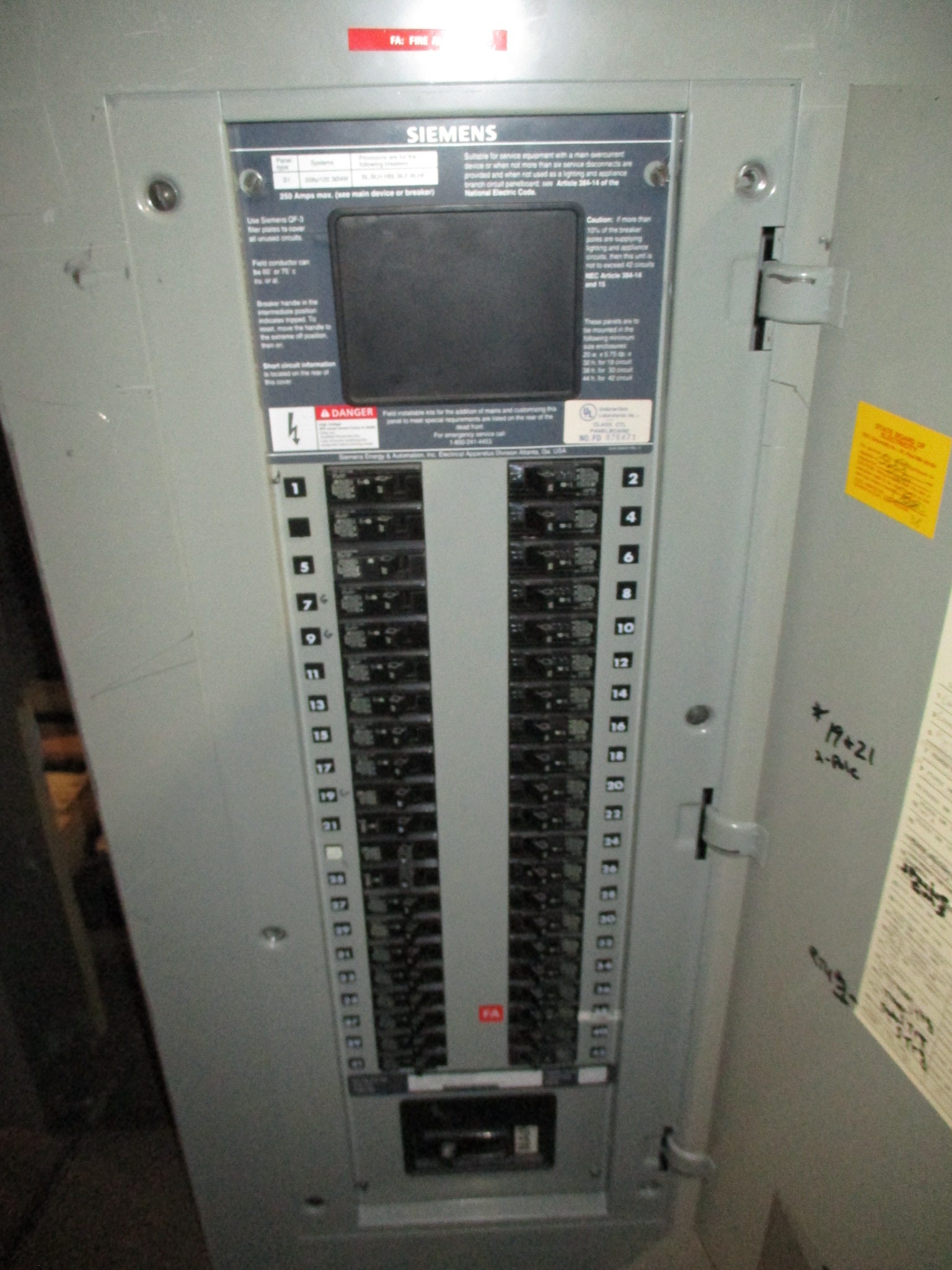 Siemens Main Breaker Circuit Breaker Panel S1C42QJ200ABS 250A Max, 200A Main